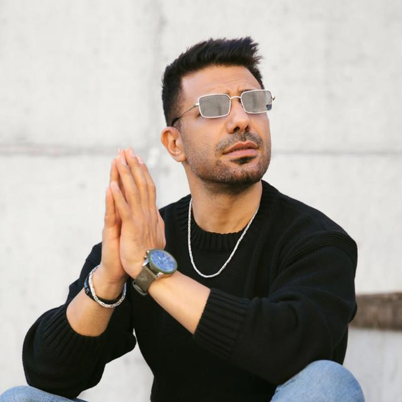 Cüneyt Tek Brand Page