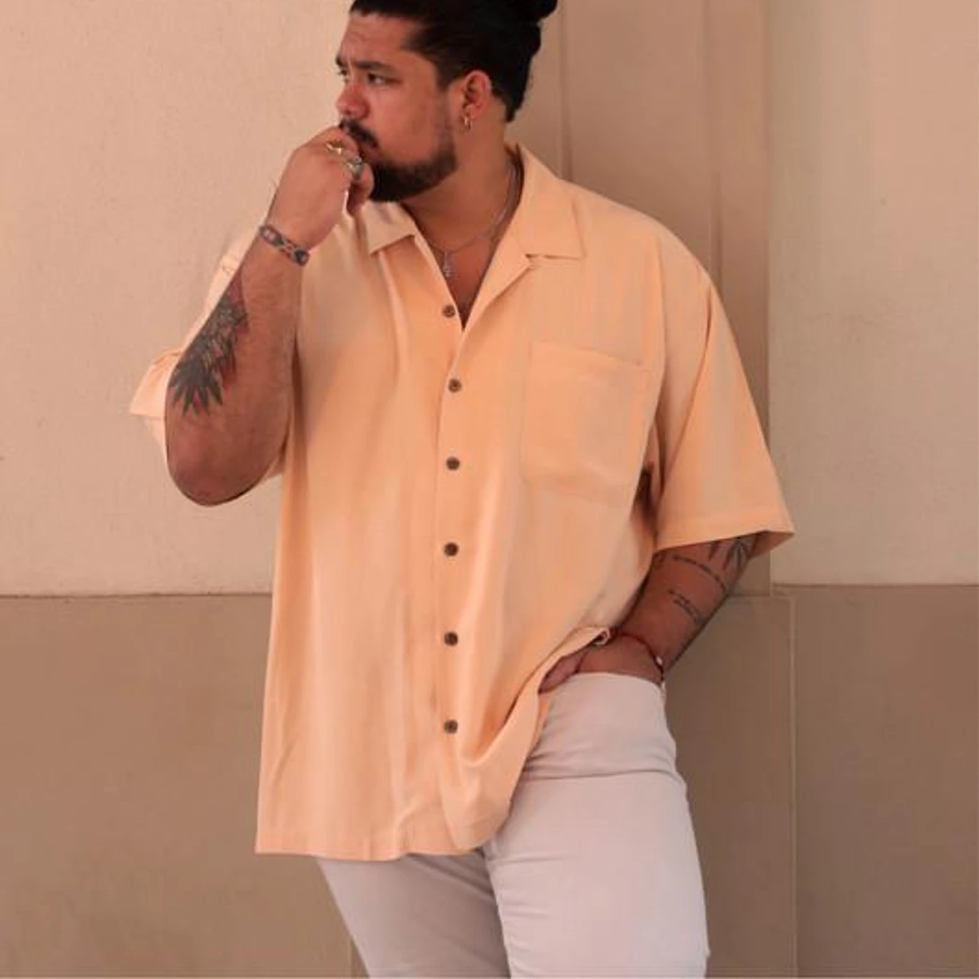Carlos Vallarino Brand Page