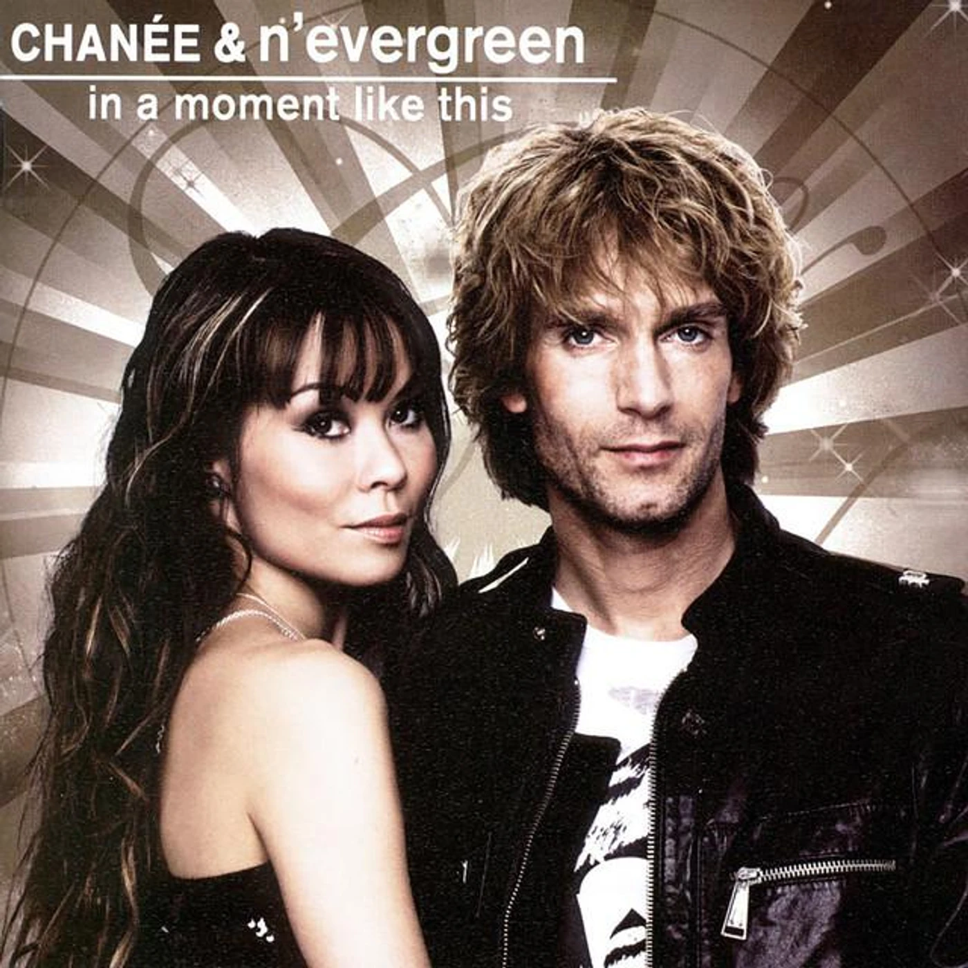 Chanée & n'evergreen Brand Page