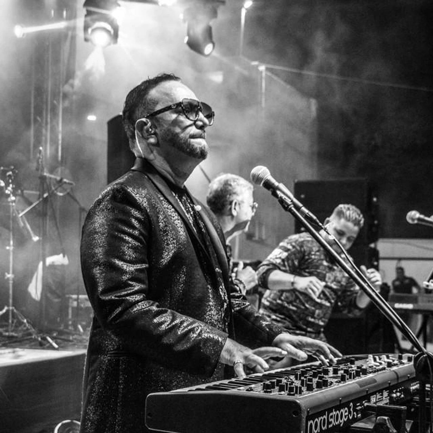 Chelito De Castro Brand Page