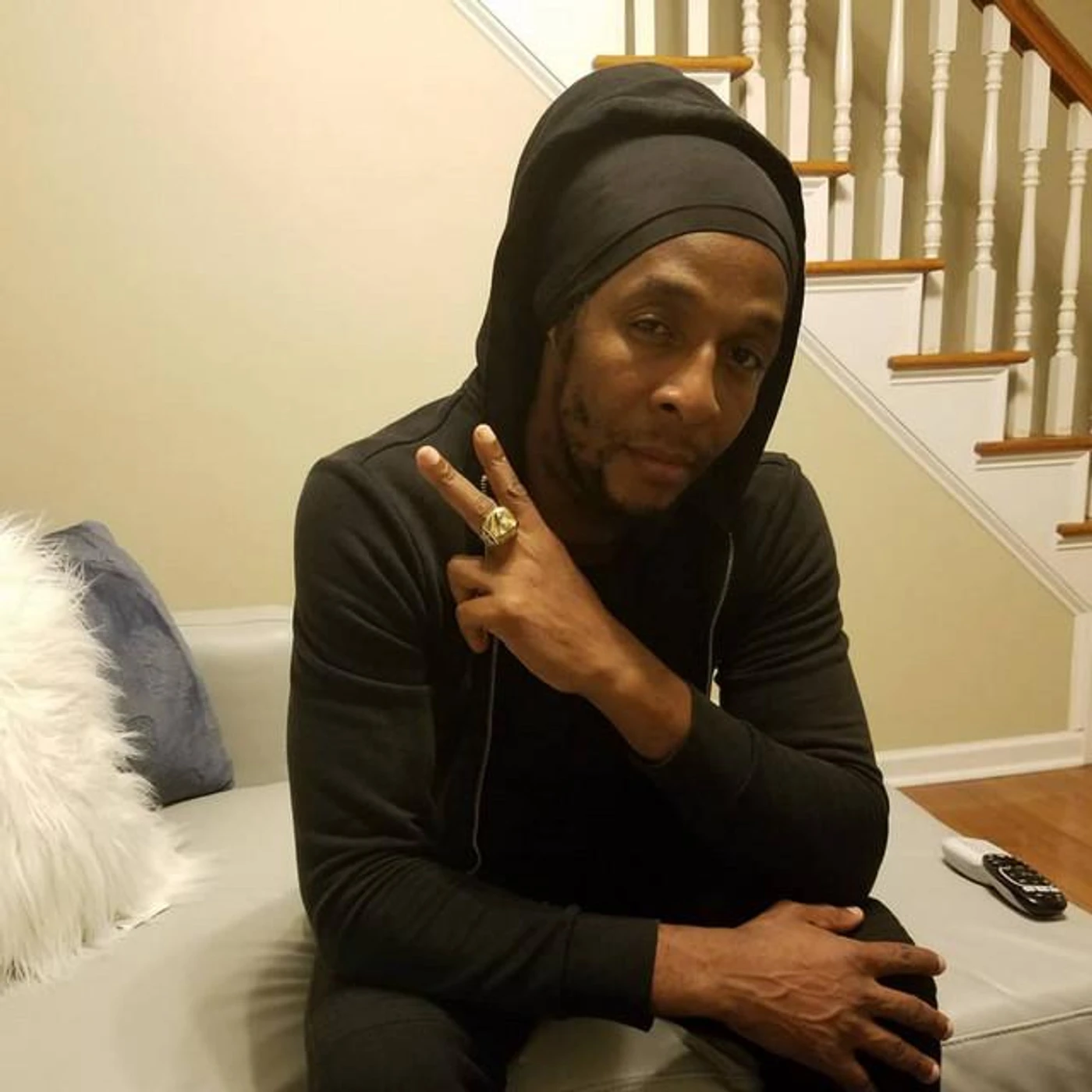 Chrisinti Brand Page