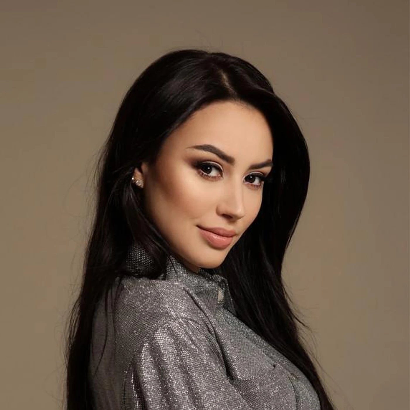 Claudia Arce