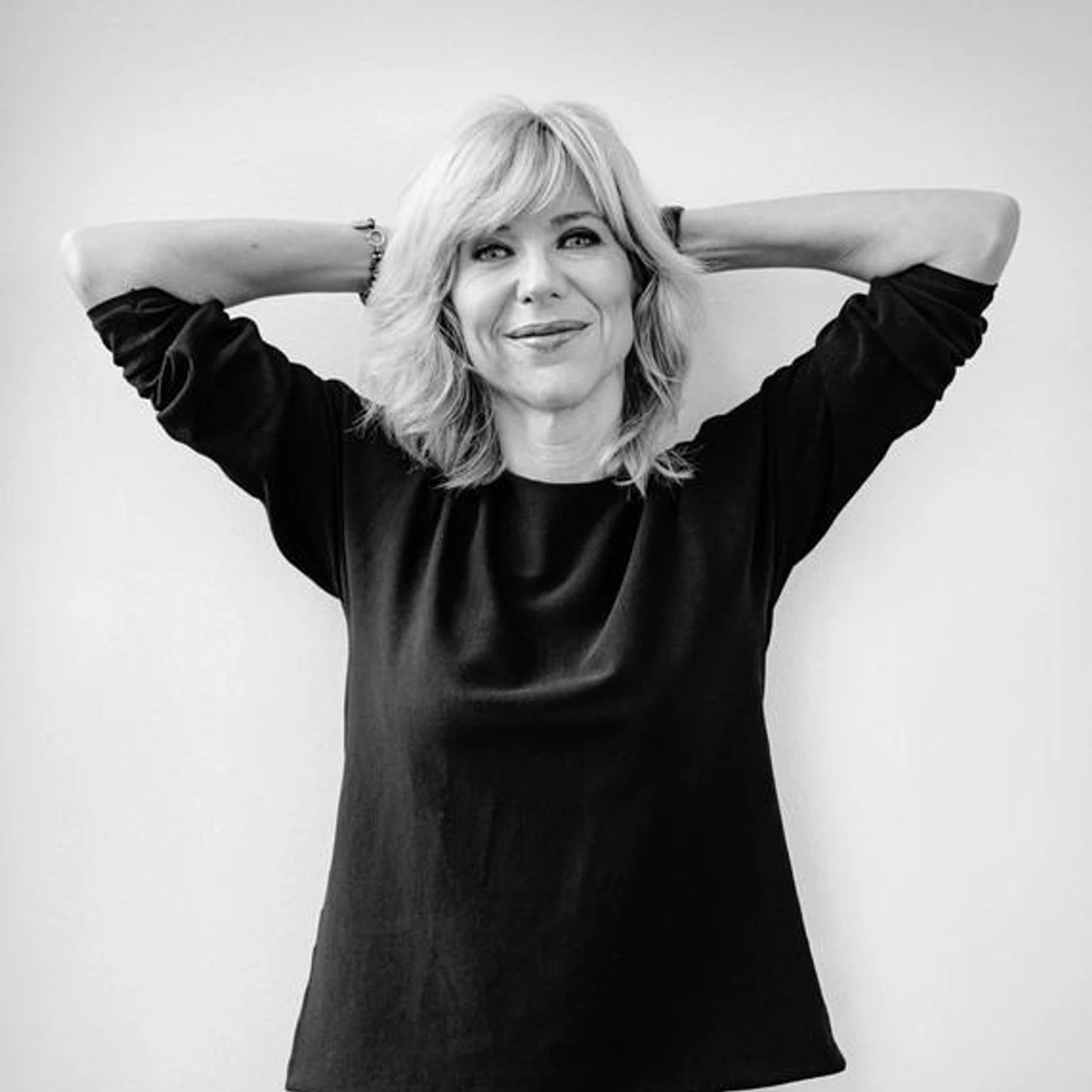 Claudia De Breij Brand Page