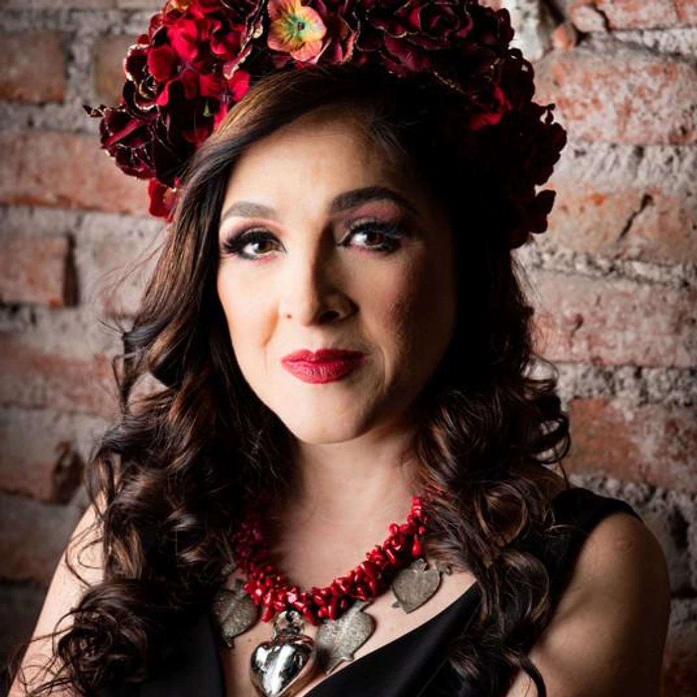 Claudia Sierra Brand Page