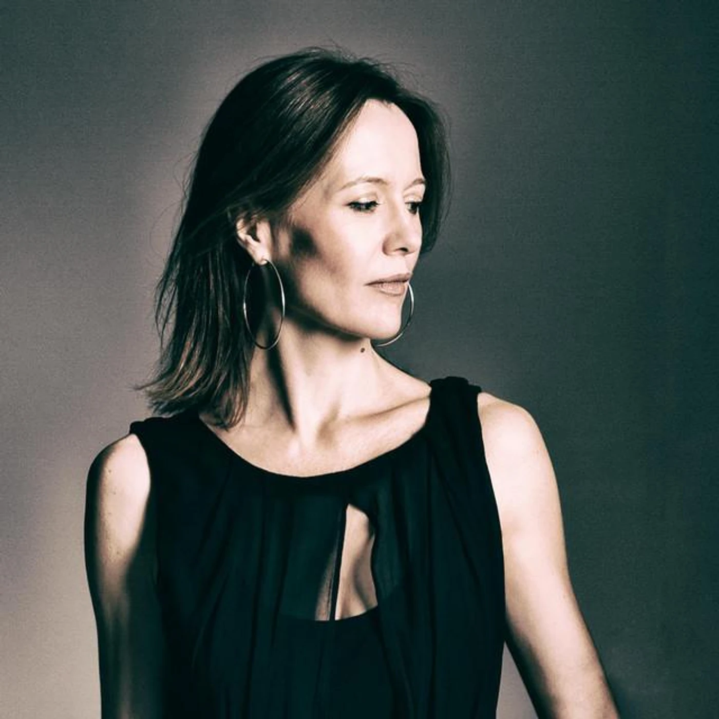 Clare O'Connell Brand Page