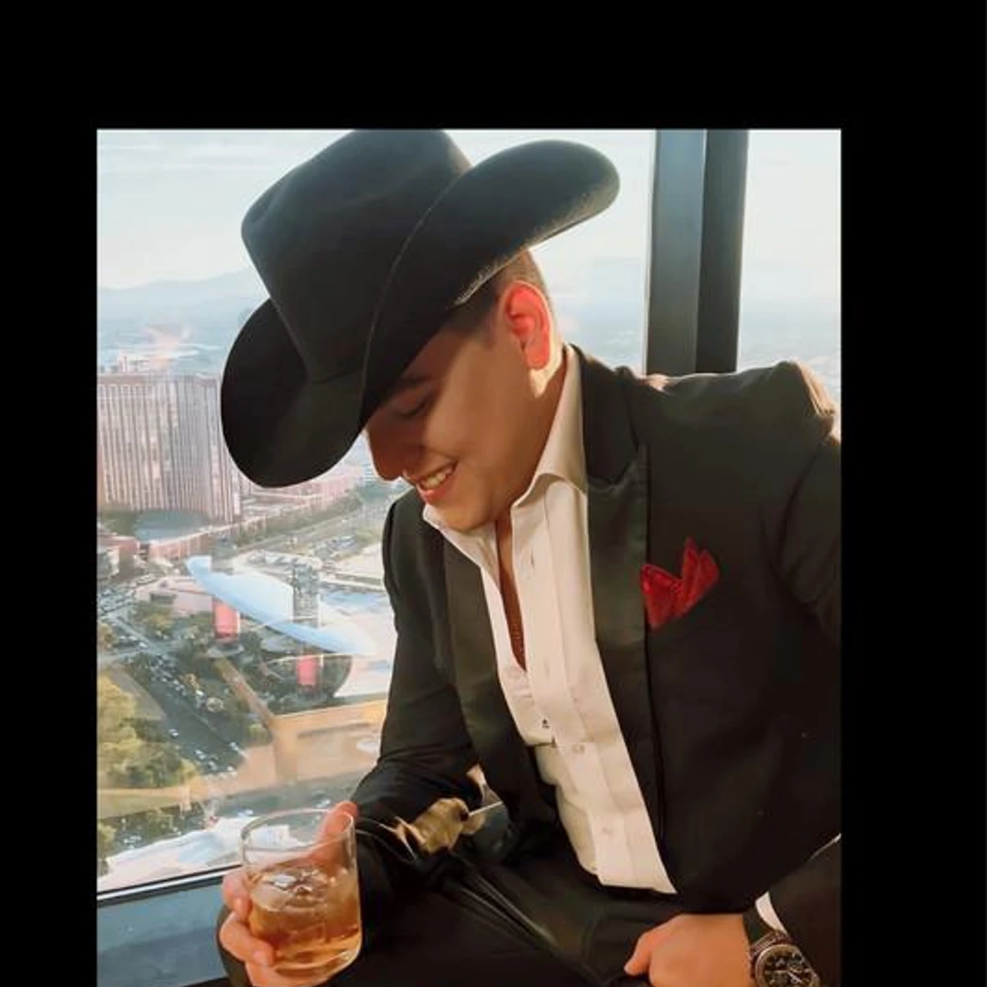 Cristian Jacobo Brand Page