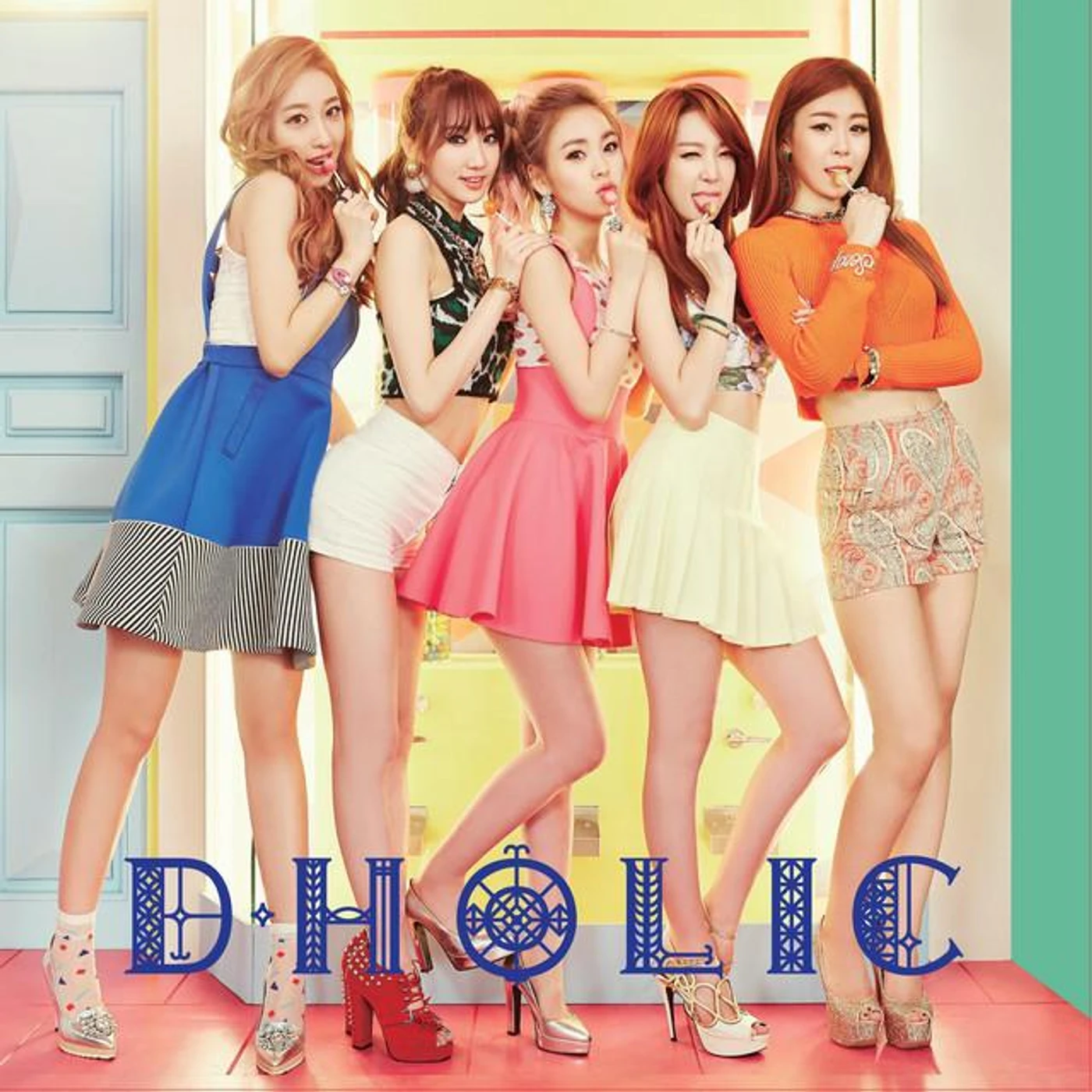 D.Holic Brand Page