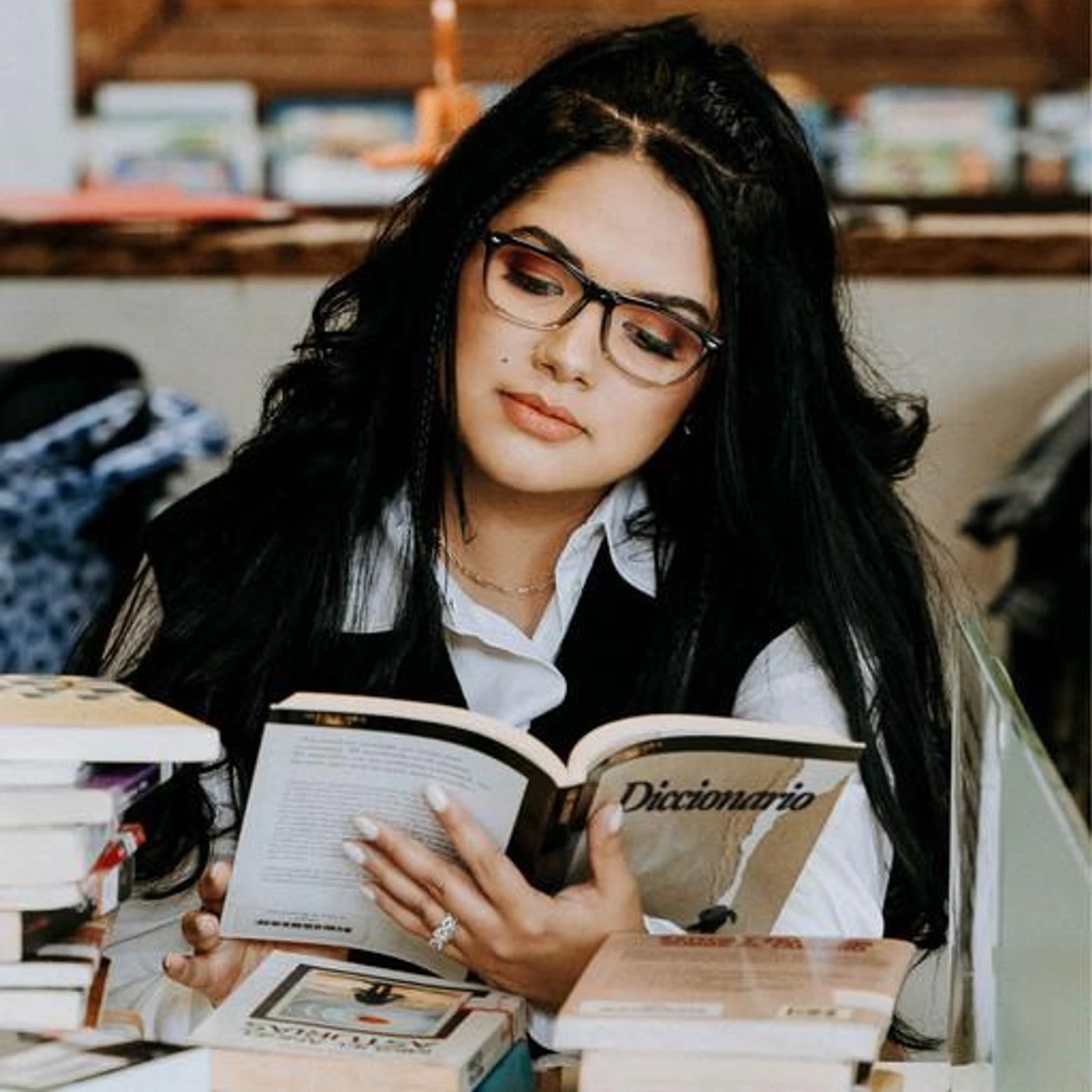 Damaris Guerra Brand Page