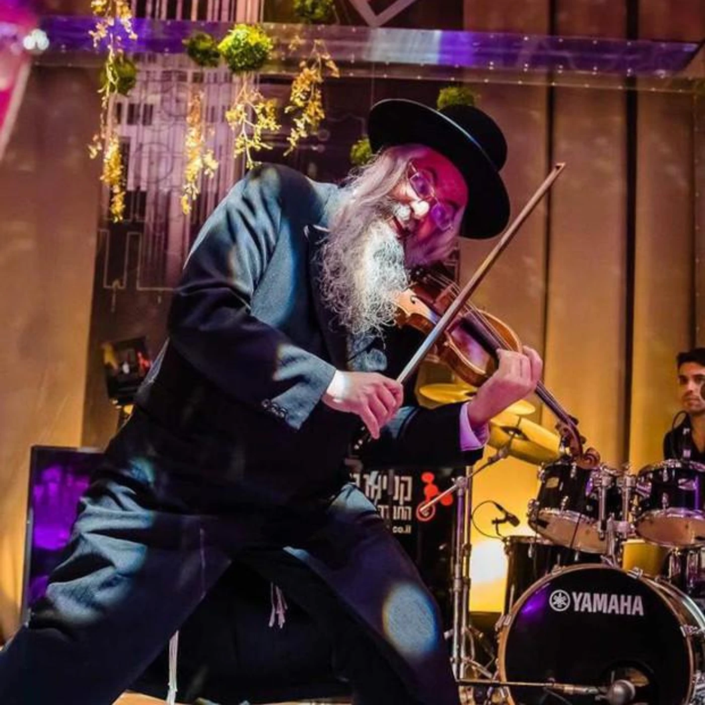 Daniel Ahaviel Brand Page