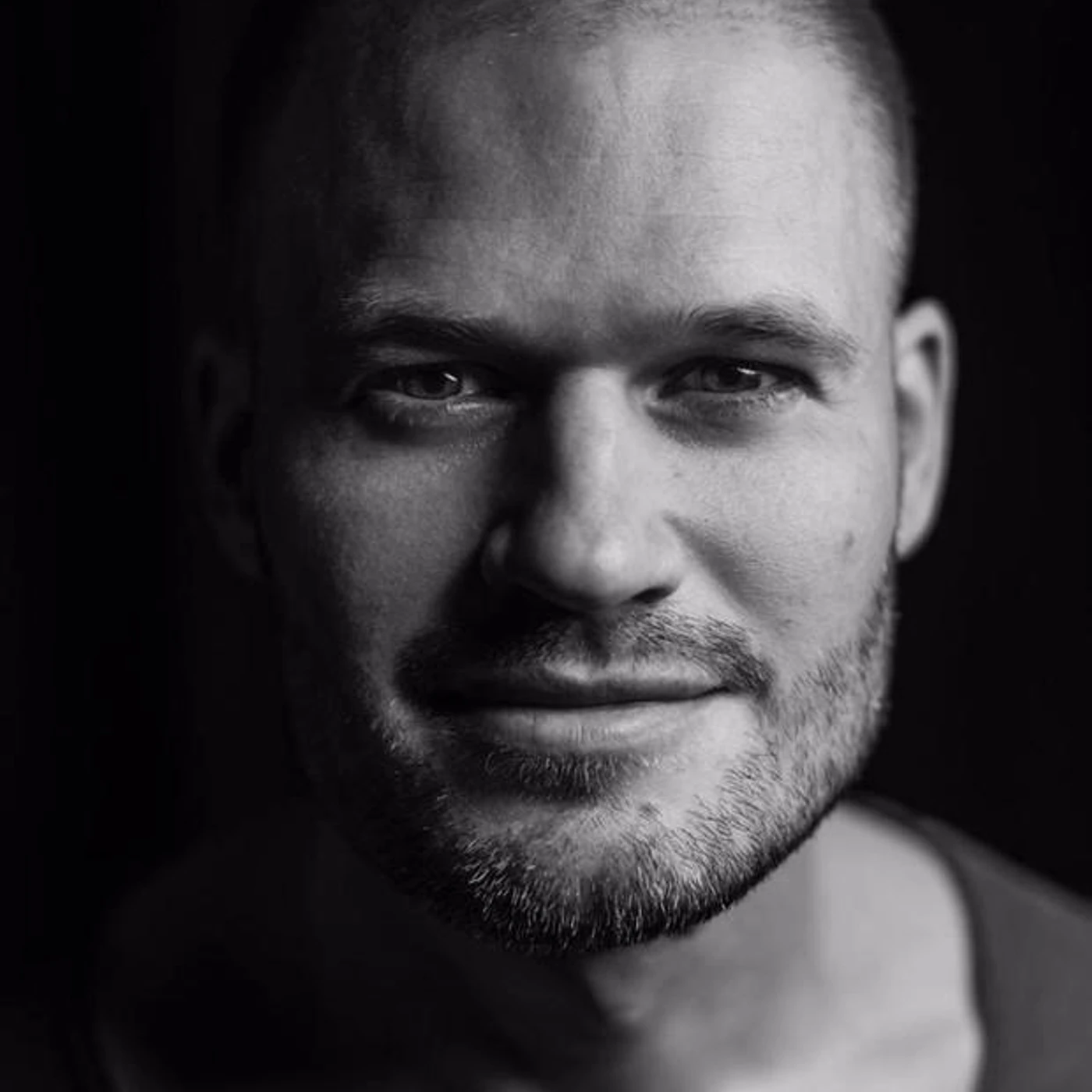 Daniel Leseman Brand Page