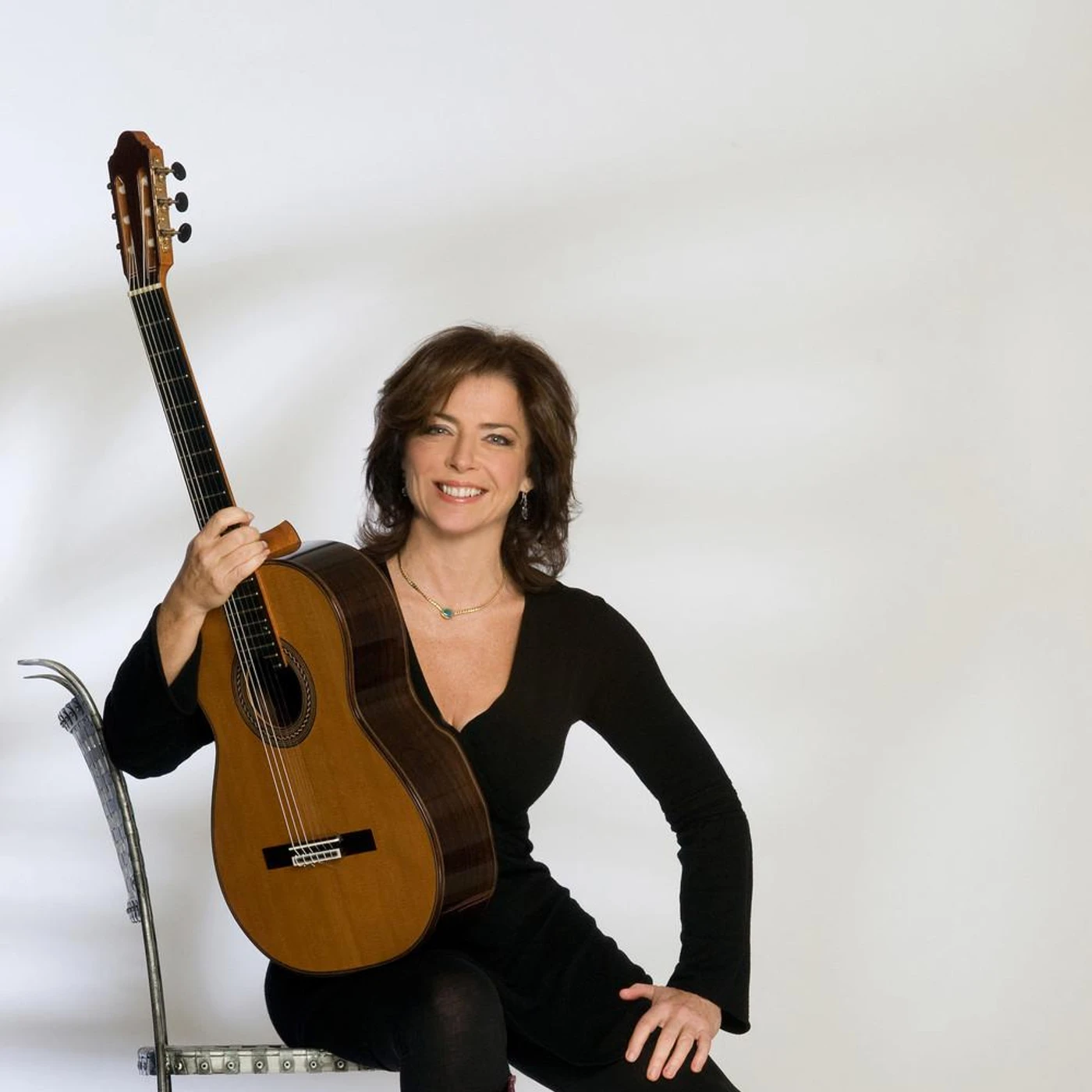 Dale Kavanagh Brand Page