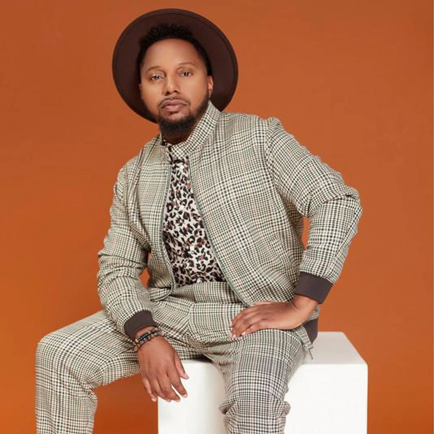 Deon Kipping Brand Page