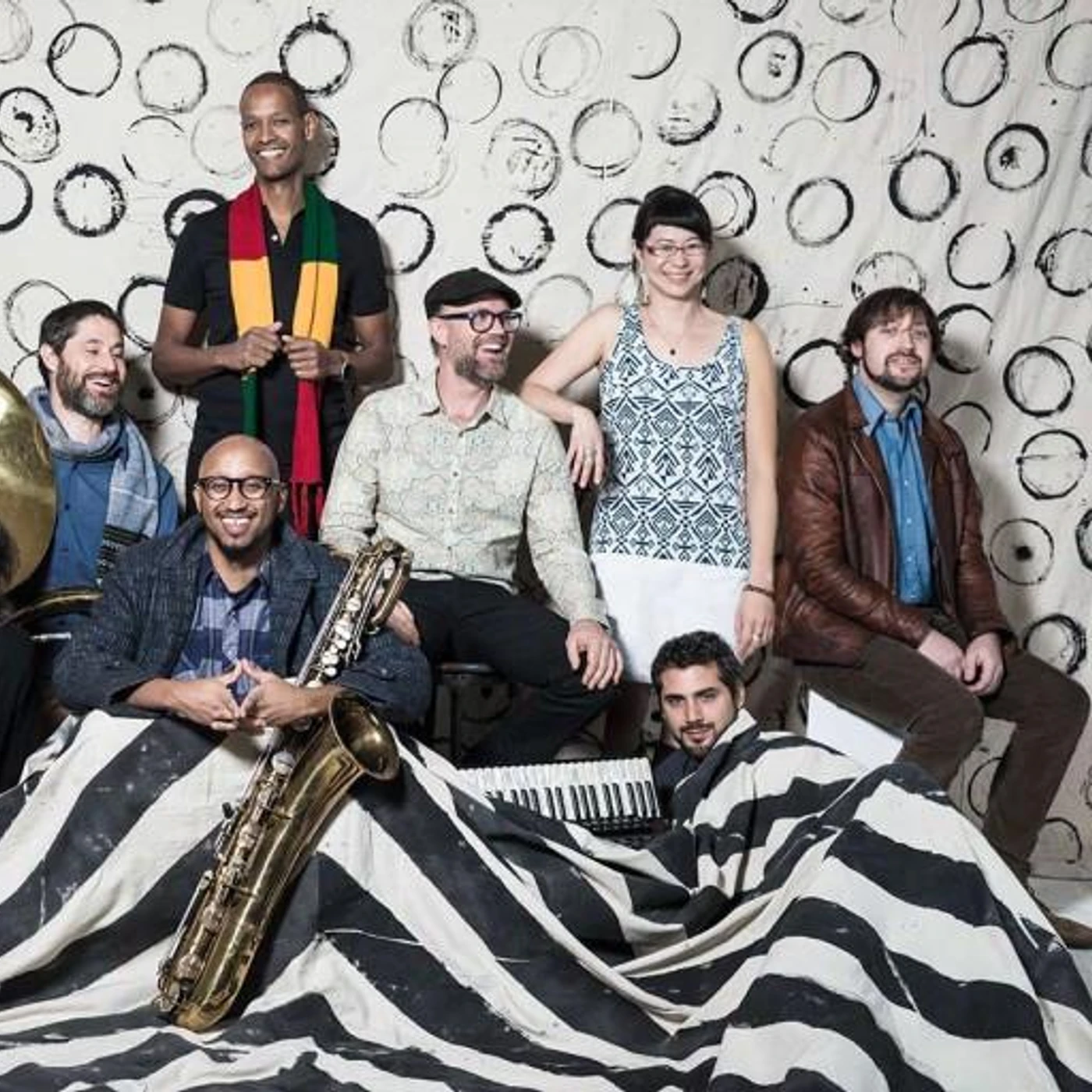 Debo Band Brand Page