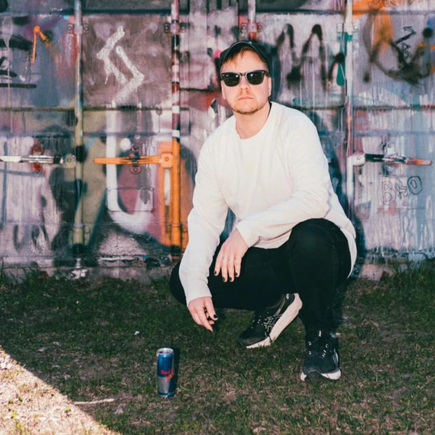 Dino Mansik Brand Page