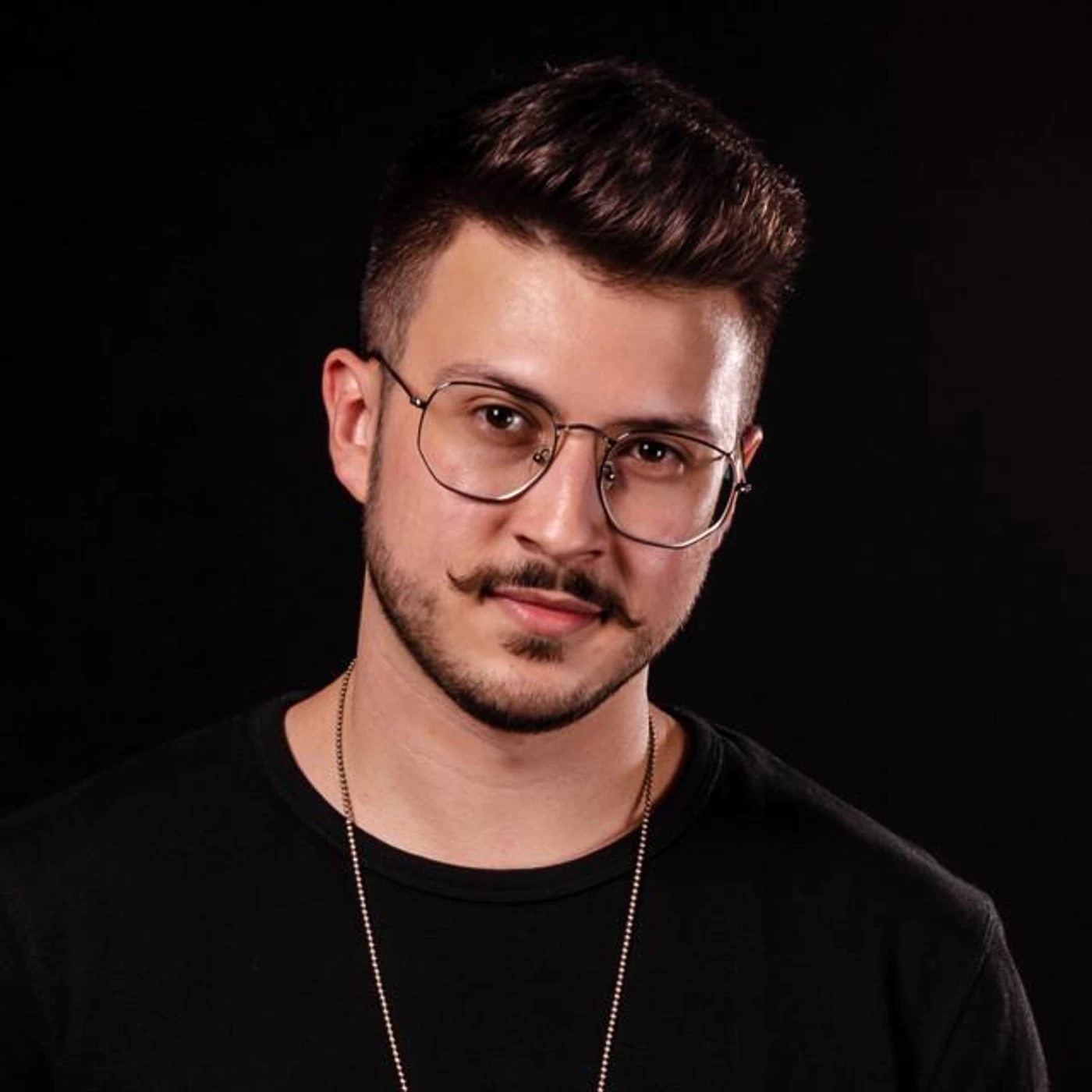 DJ Matheus Lazaretti