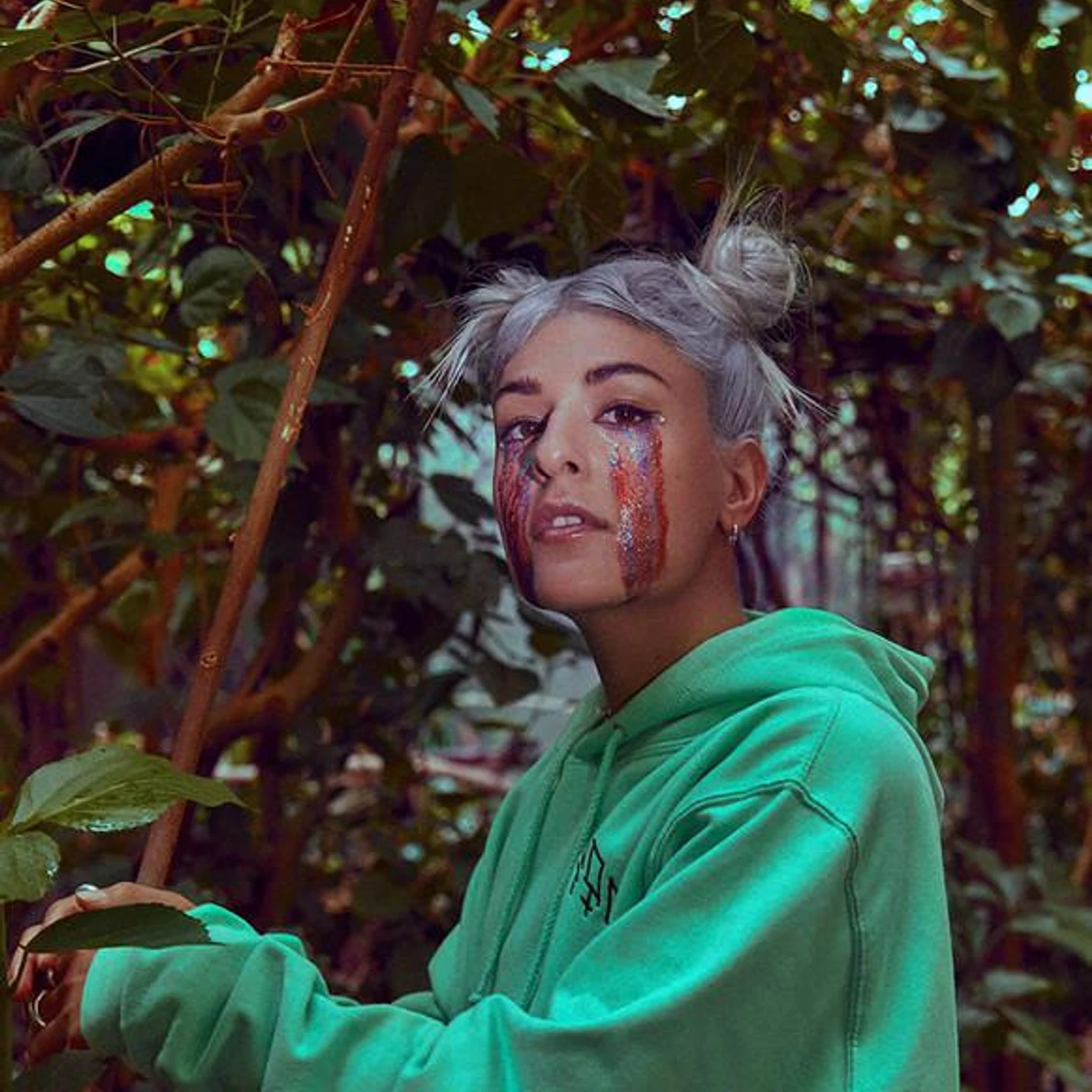 Dominique Tey Brand Page