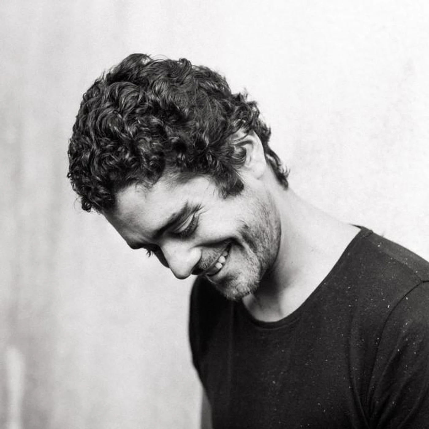 Dudu Linhares Brand Page