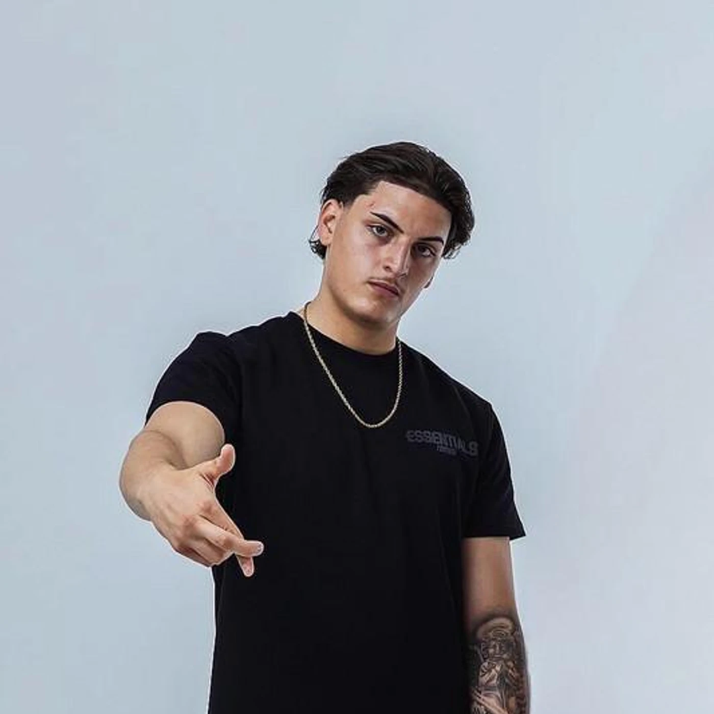 Dylan Colombia Brand Page