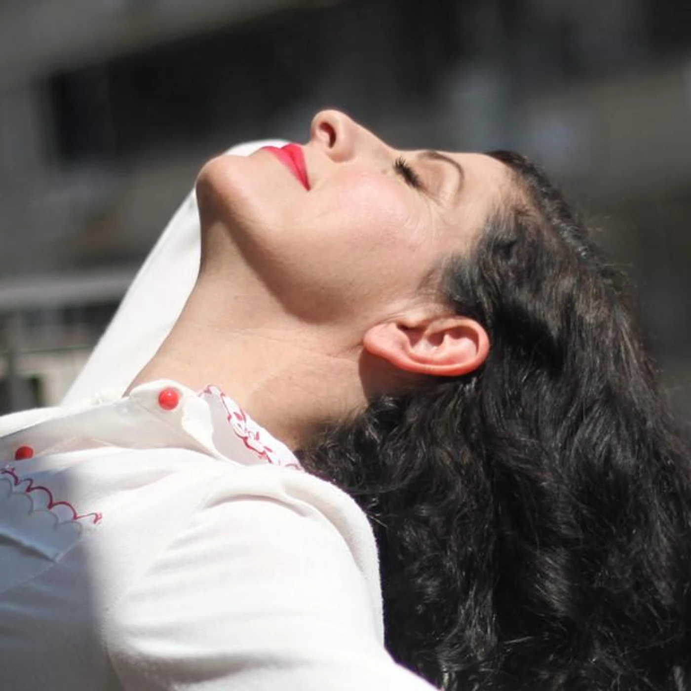 Efrat Ben Zur Brand Page