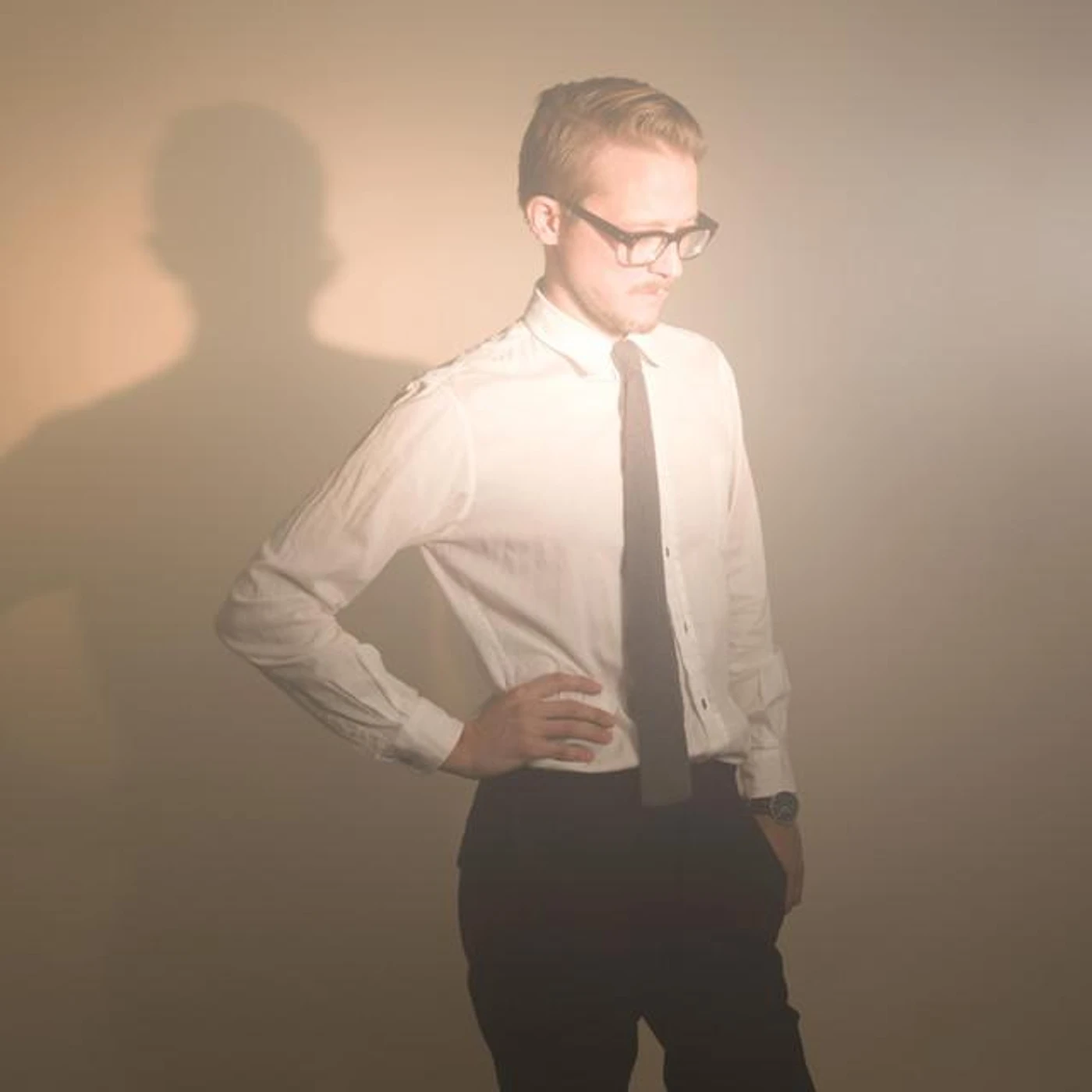 Eivind Opsvik Brand Page