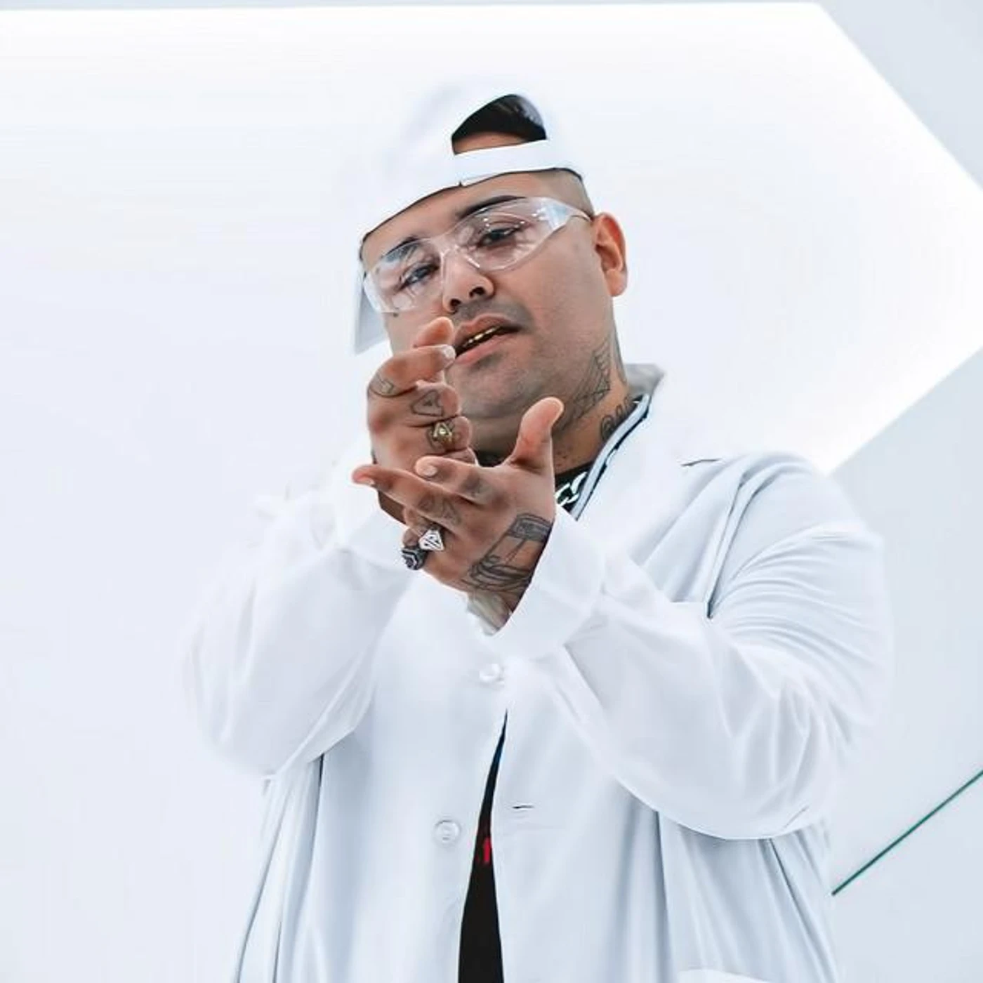 El Doctor Brand Page