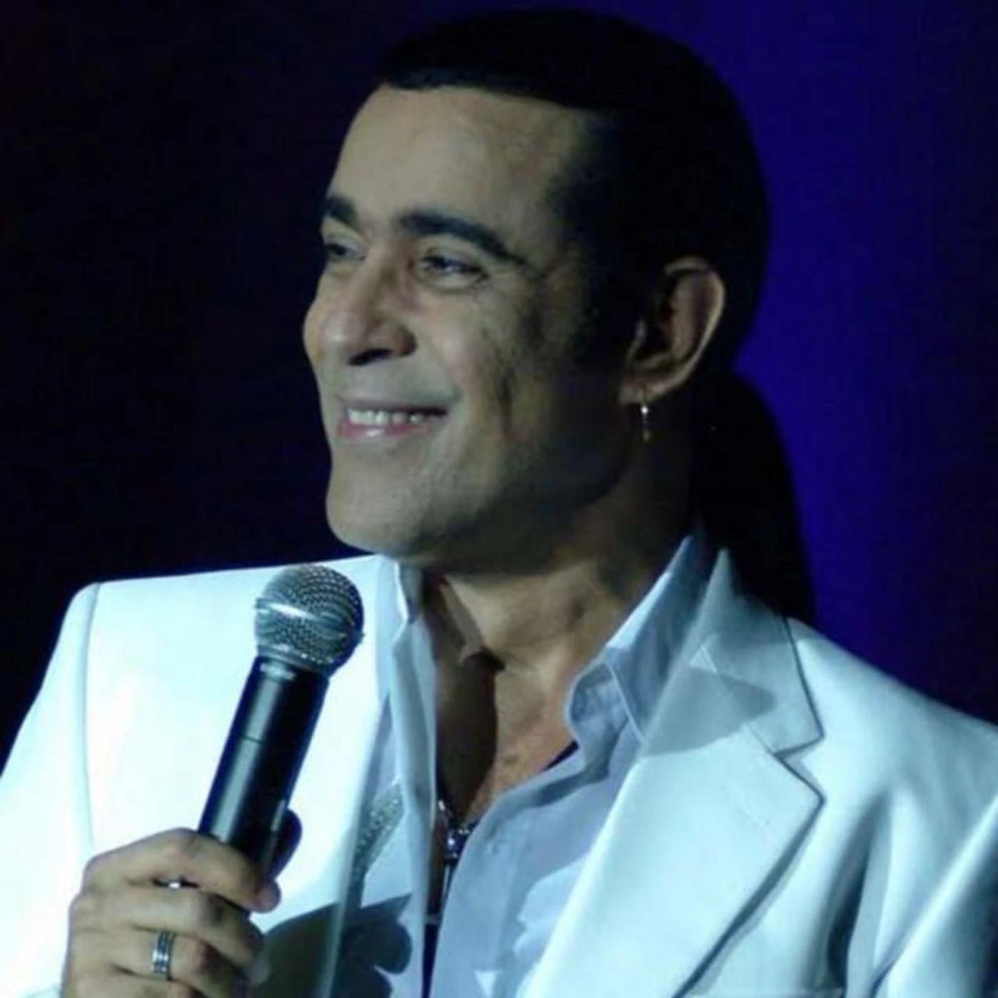 Elymar Santos Brand Page