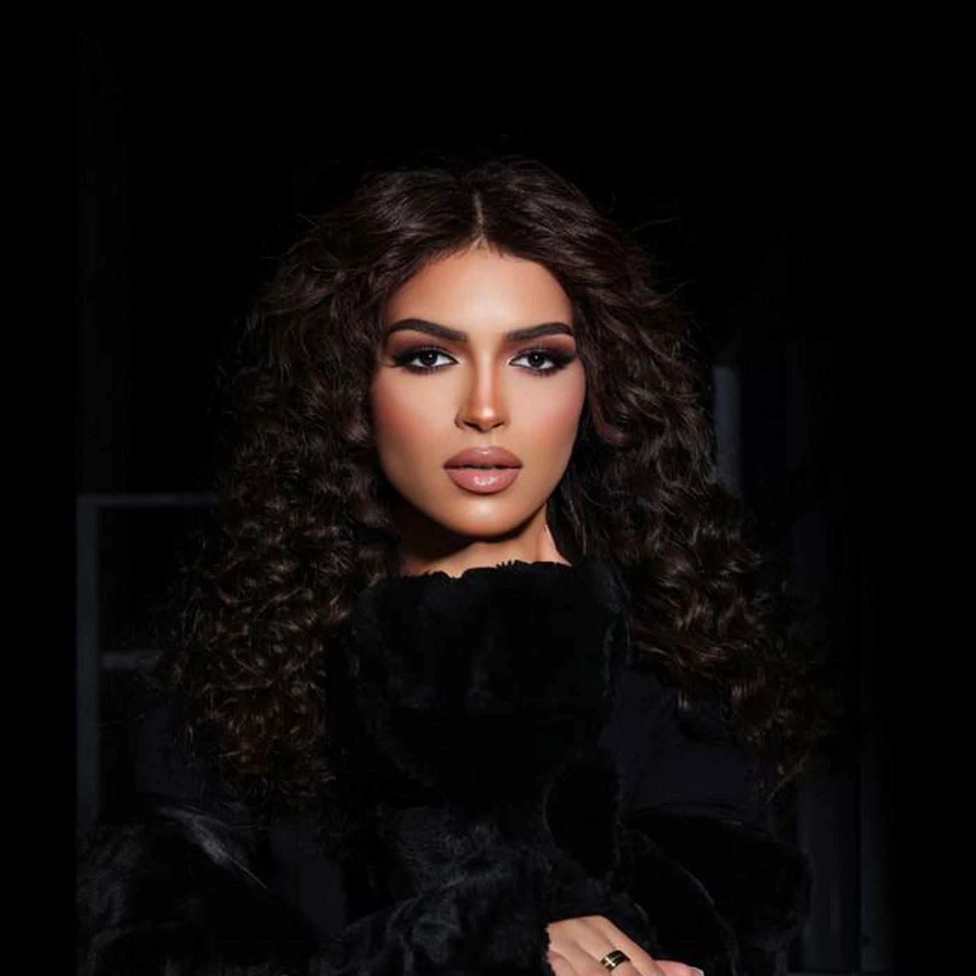 Eman AlShmety Brand Page