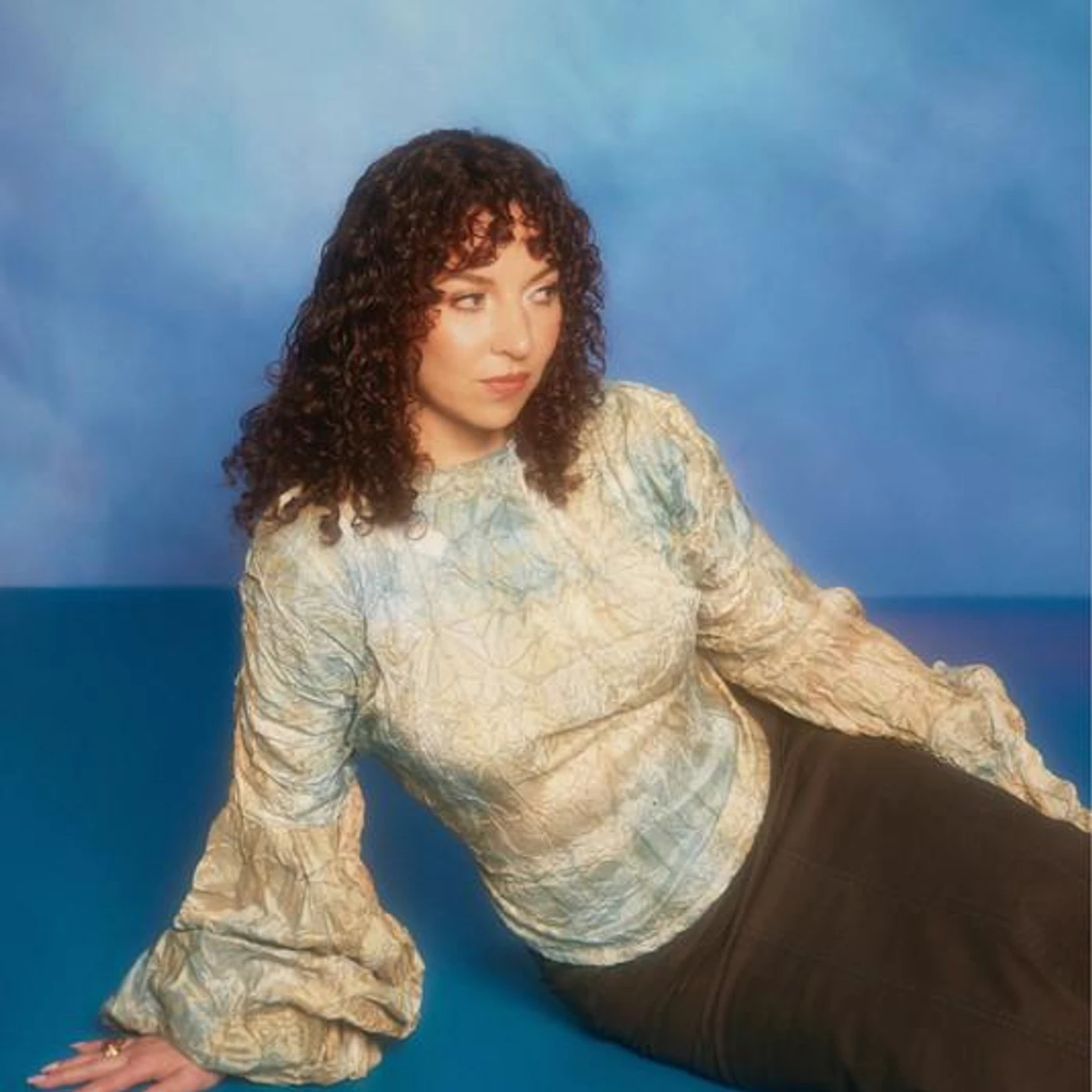 Enchantée Julia Brand Page