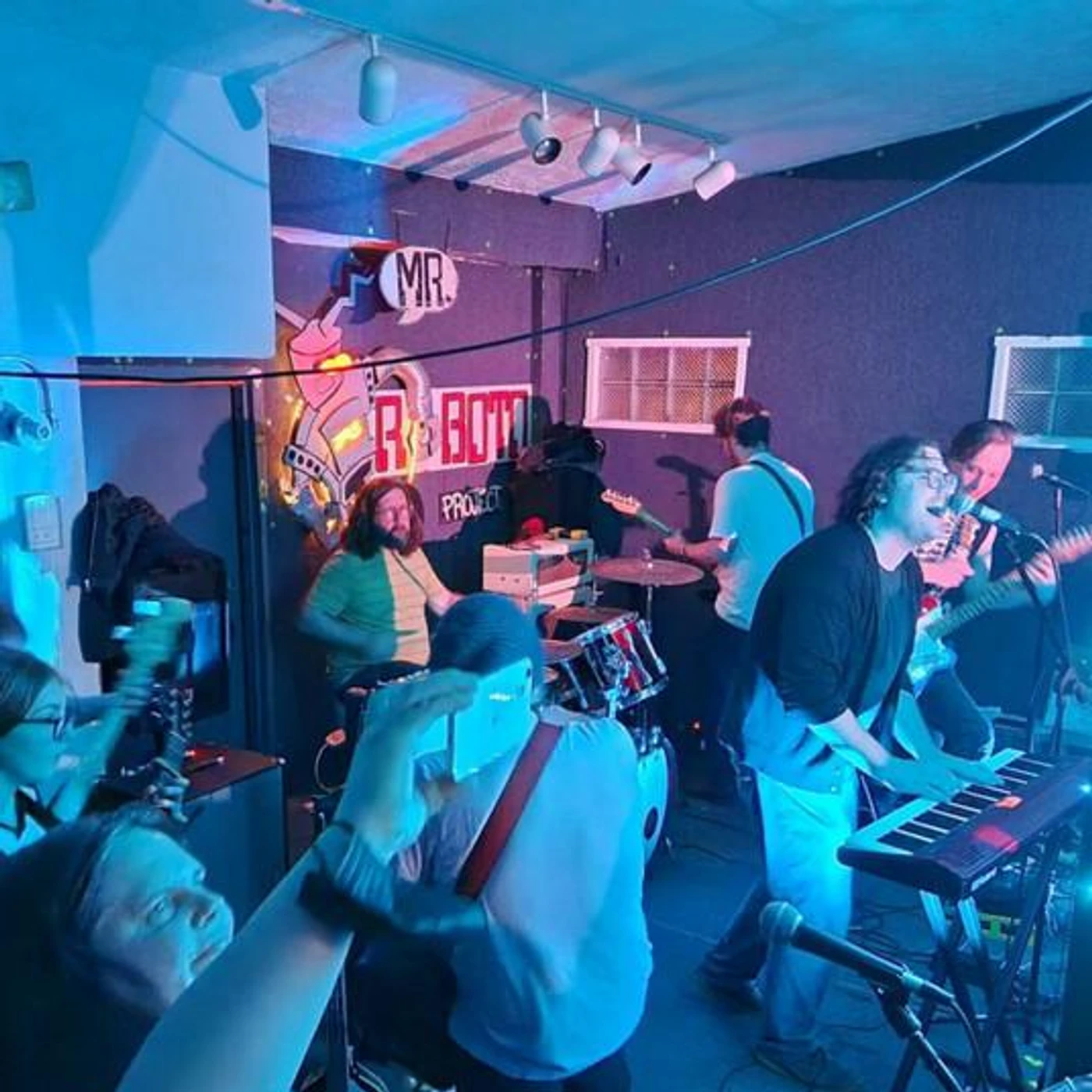Endless Mike and the Beagle Club Brand Page