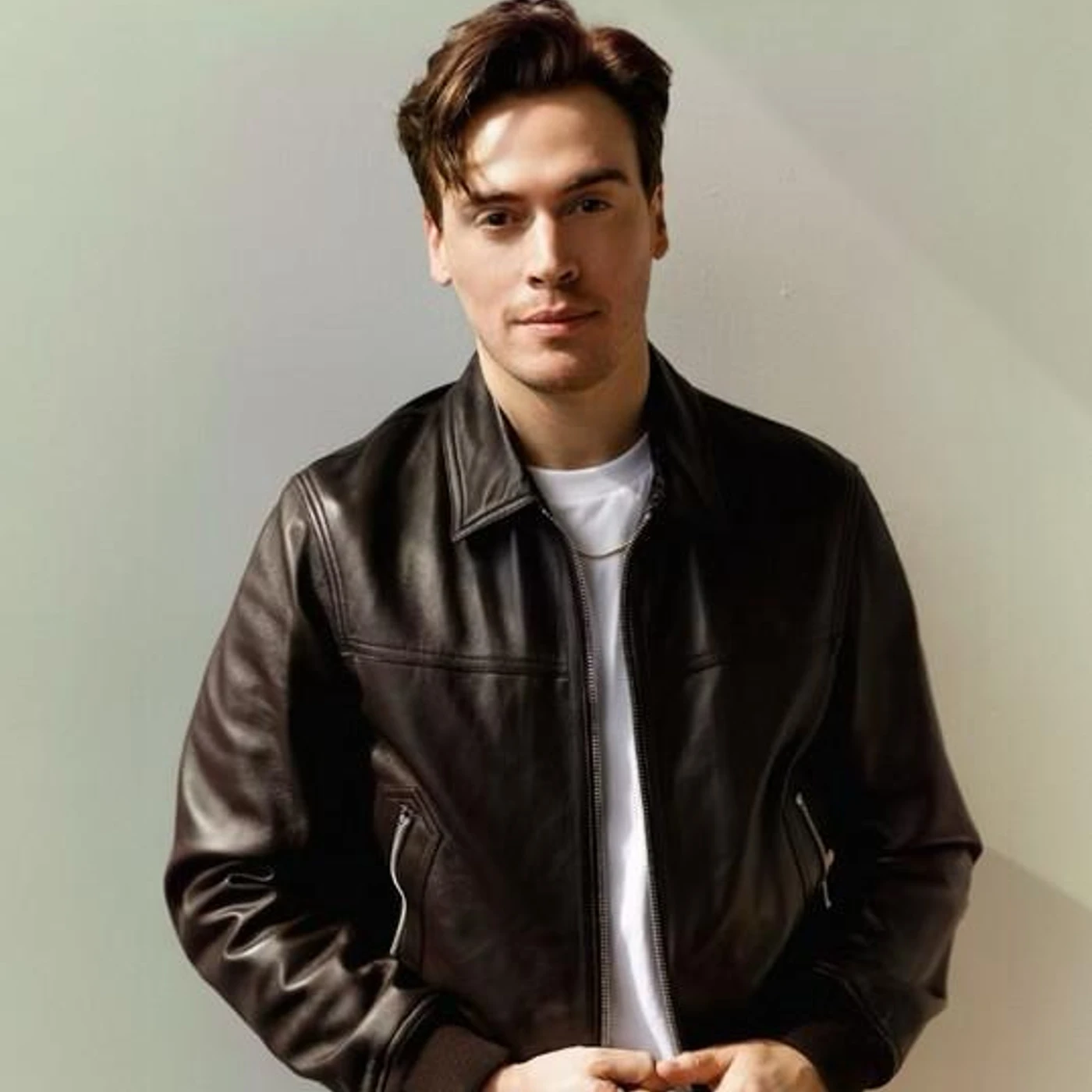 Erich Bergen Brand Page