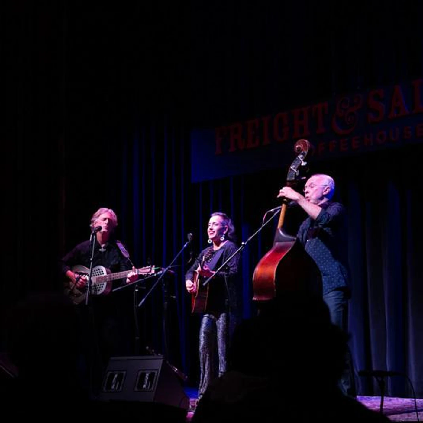 Evie Ladin Band Brand Page