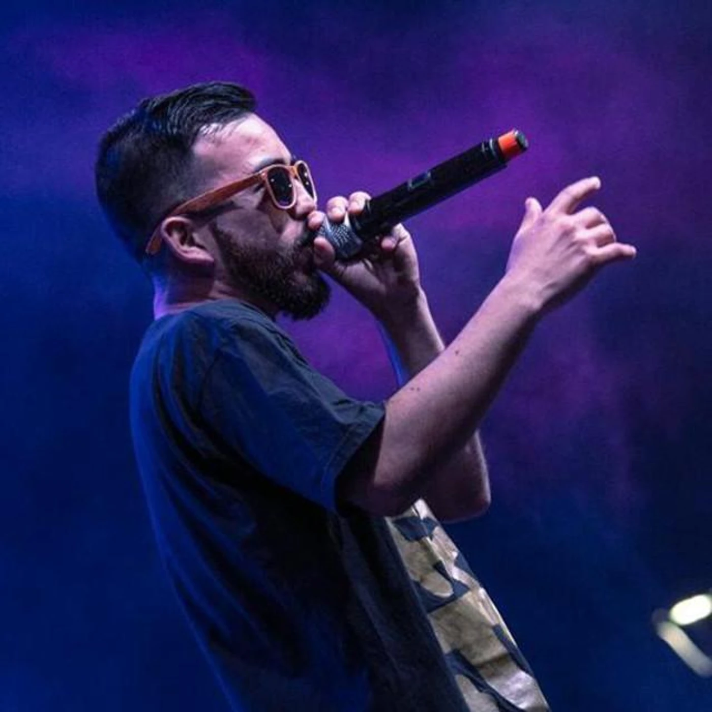 Eyeschatos Brand Page