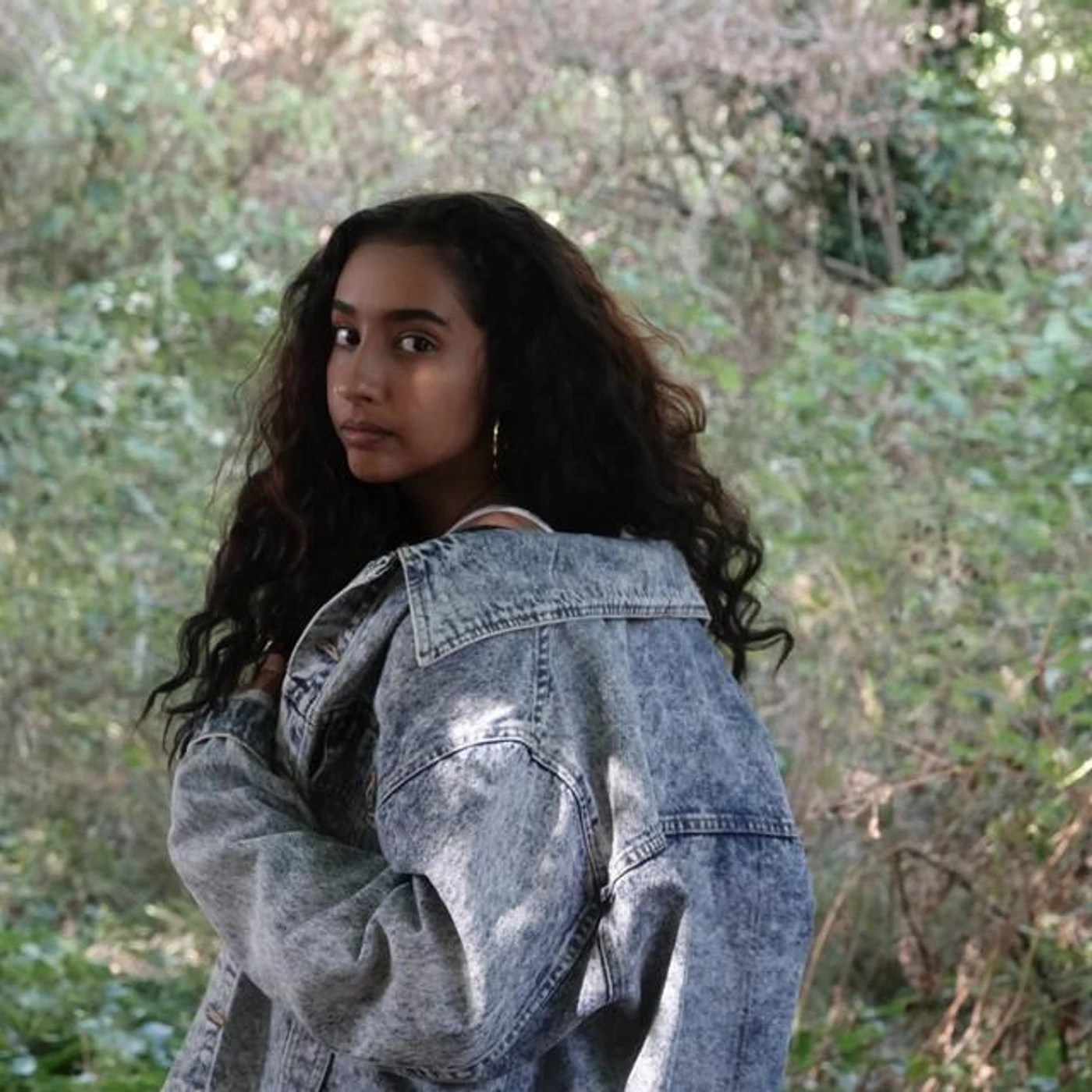 Farah Audhali Brand Page