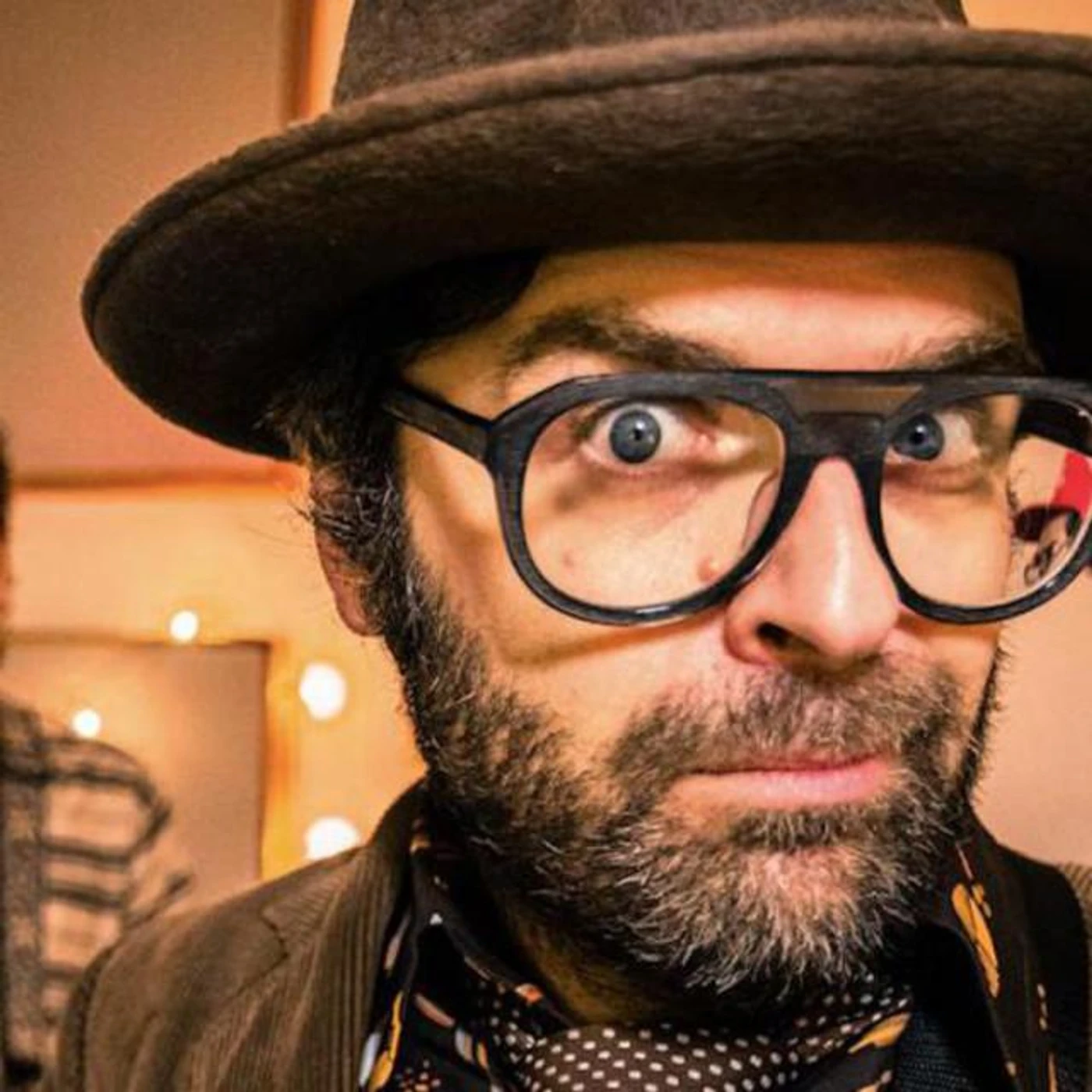 Friendly Rich Brand Page