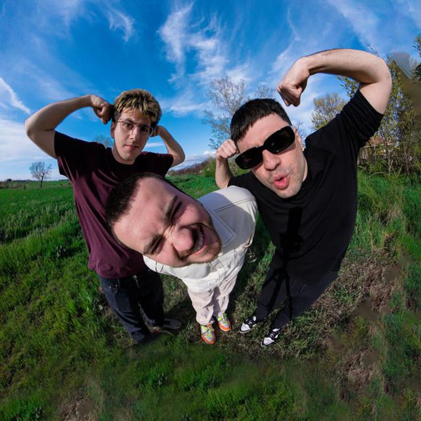 FUCKYOURCLIQUE Brand Page