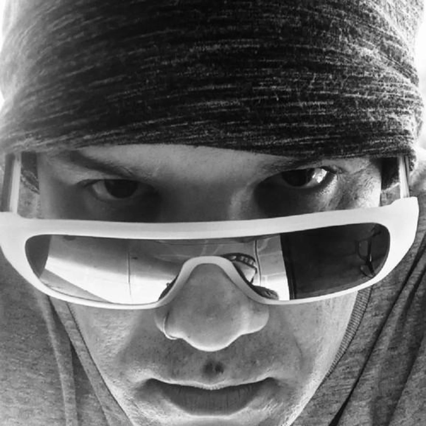 Gleison Túlio Brand Page