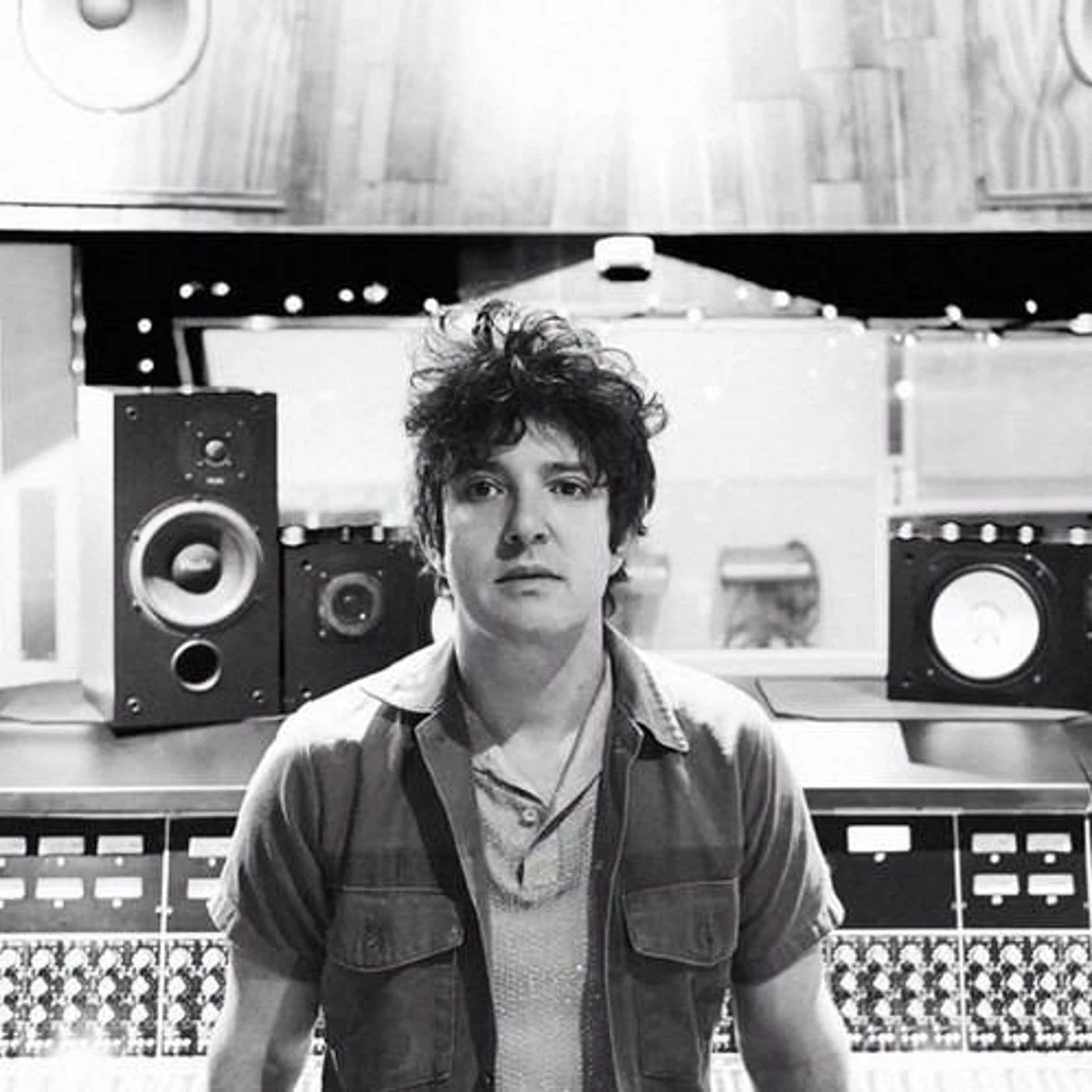 Harper Simon Brand Page