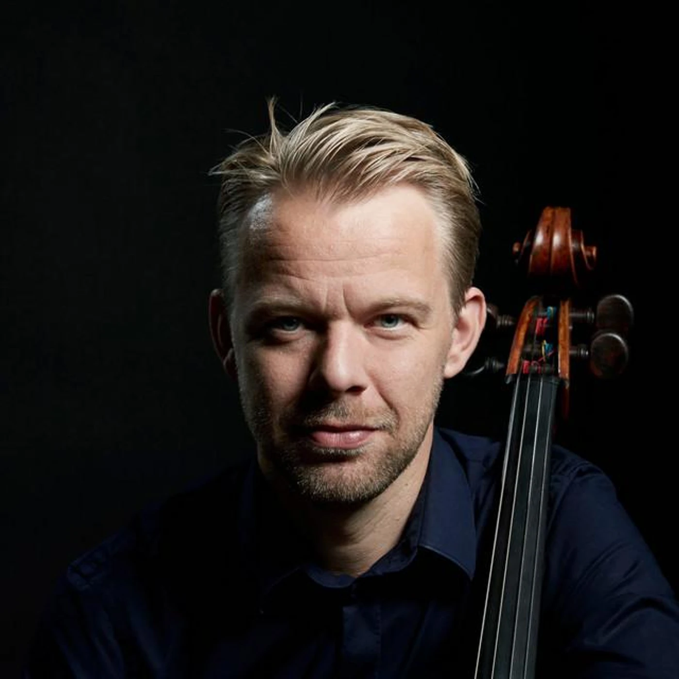 Henrik Dam Thomsen Brand Page
