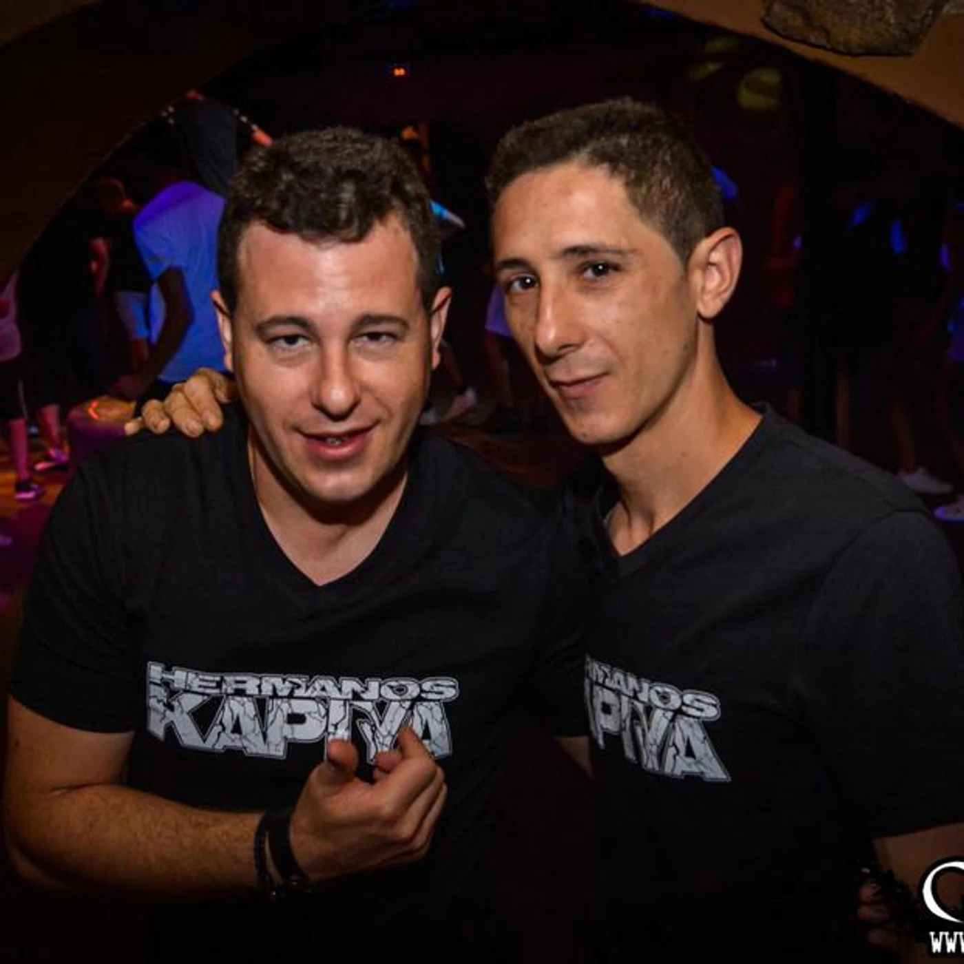 Hermanos Kapiya Brand Page