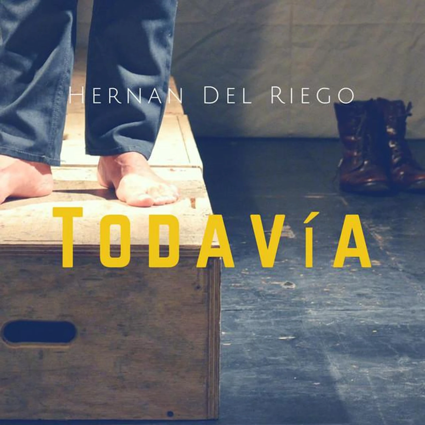 Hernán del Riego Brand Page