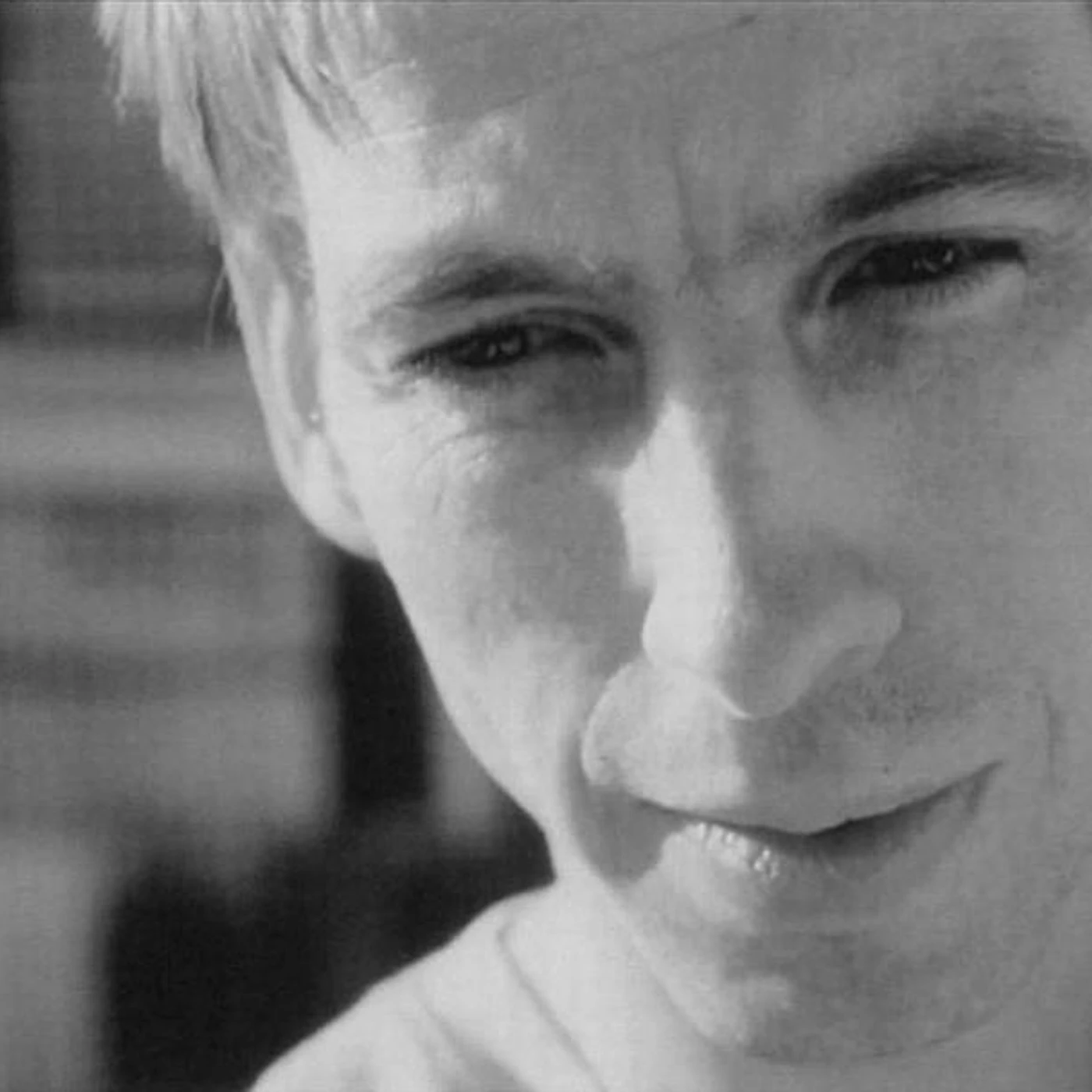 Holger Hiller Brand Page