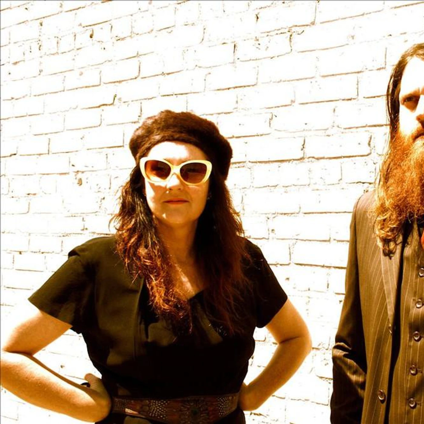 Holly Go Lightly & The Brokeoffs Brand Page
