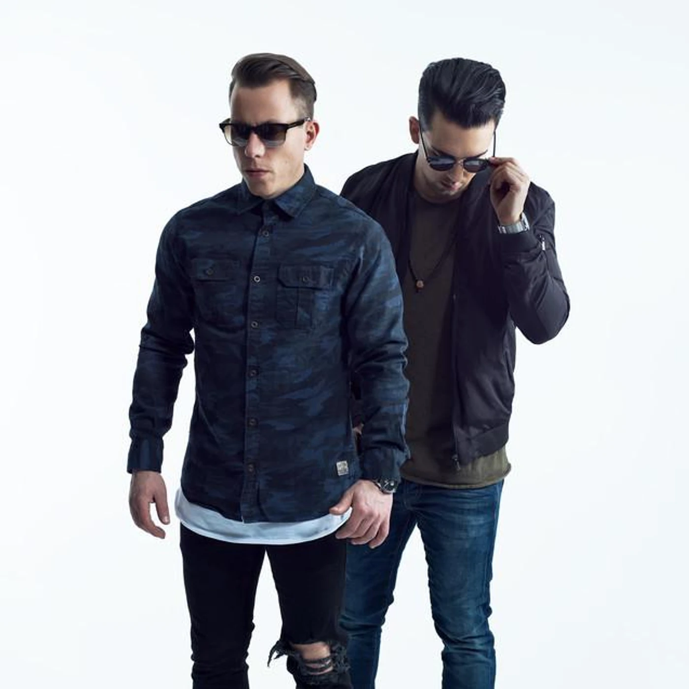 INTRESSTandLOUIS Brand Page