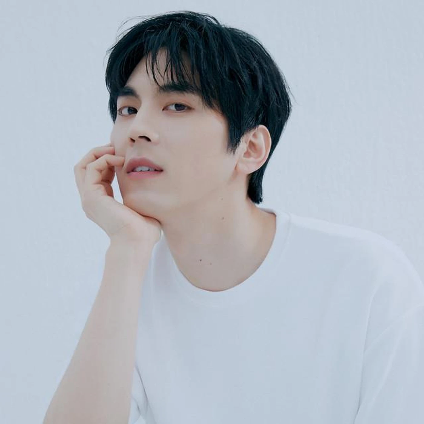 Isaac Hong Brand Page