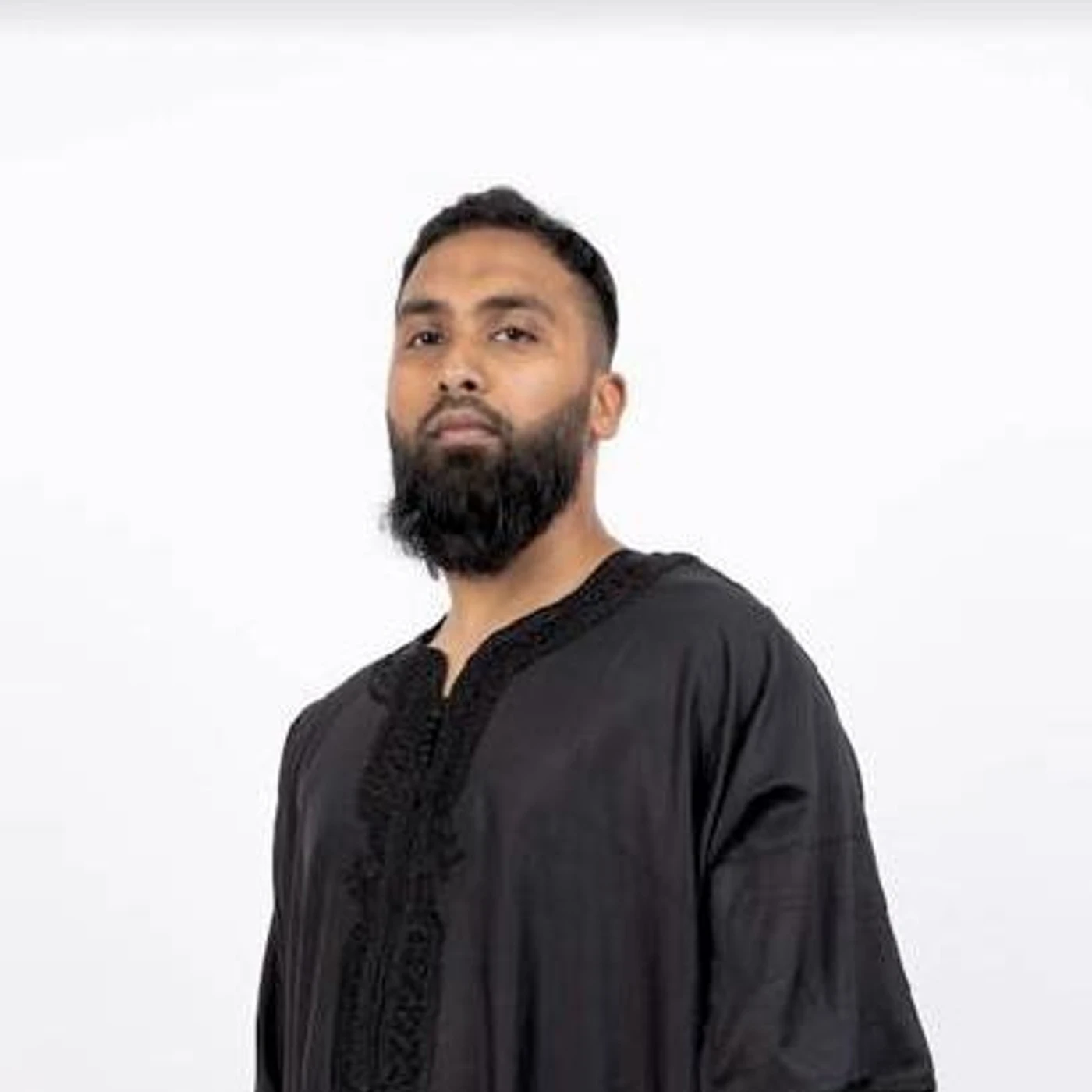 Ishaq Ayubi Official