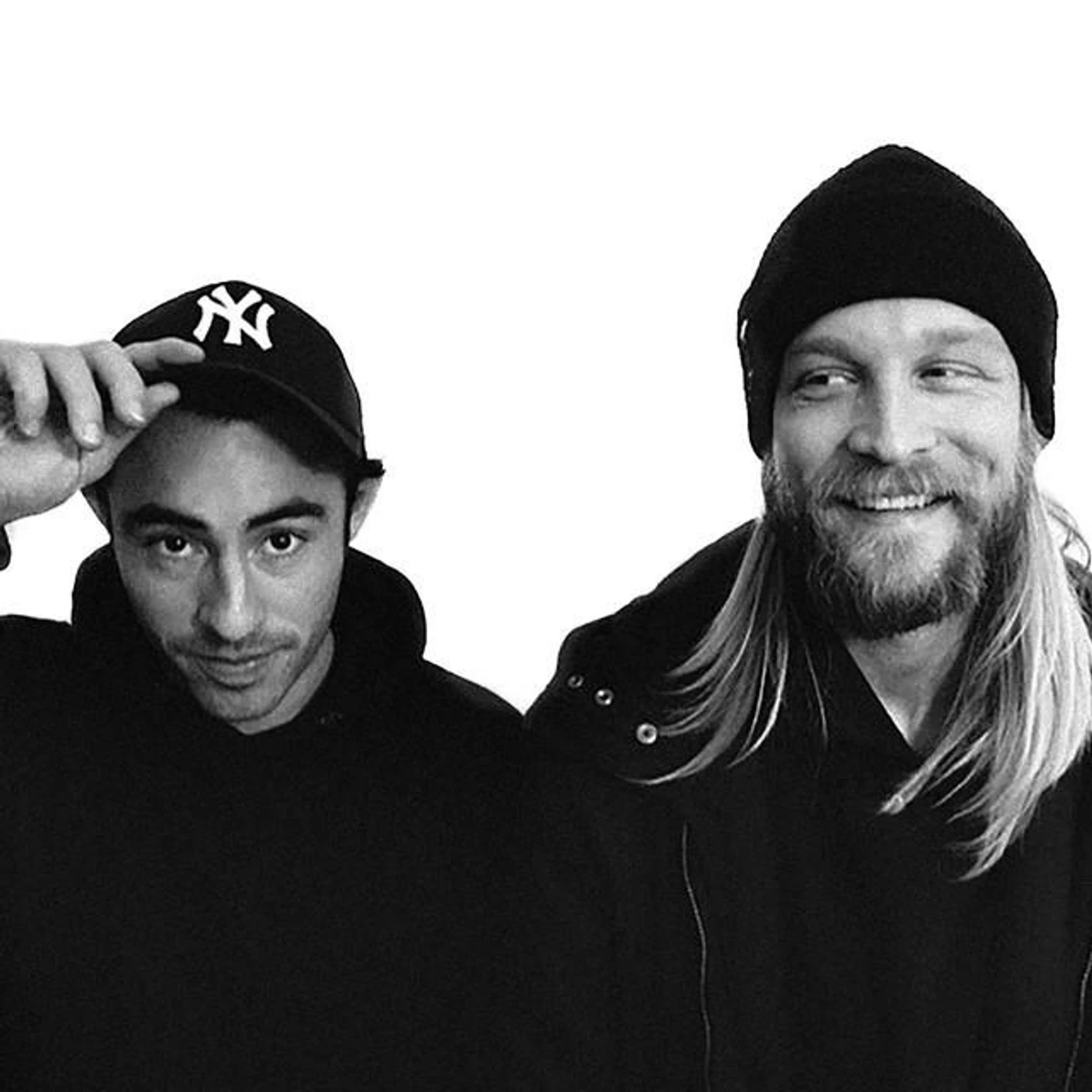 Iska Dhaaf Brand Page