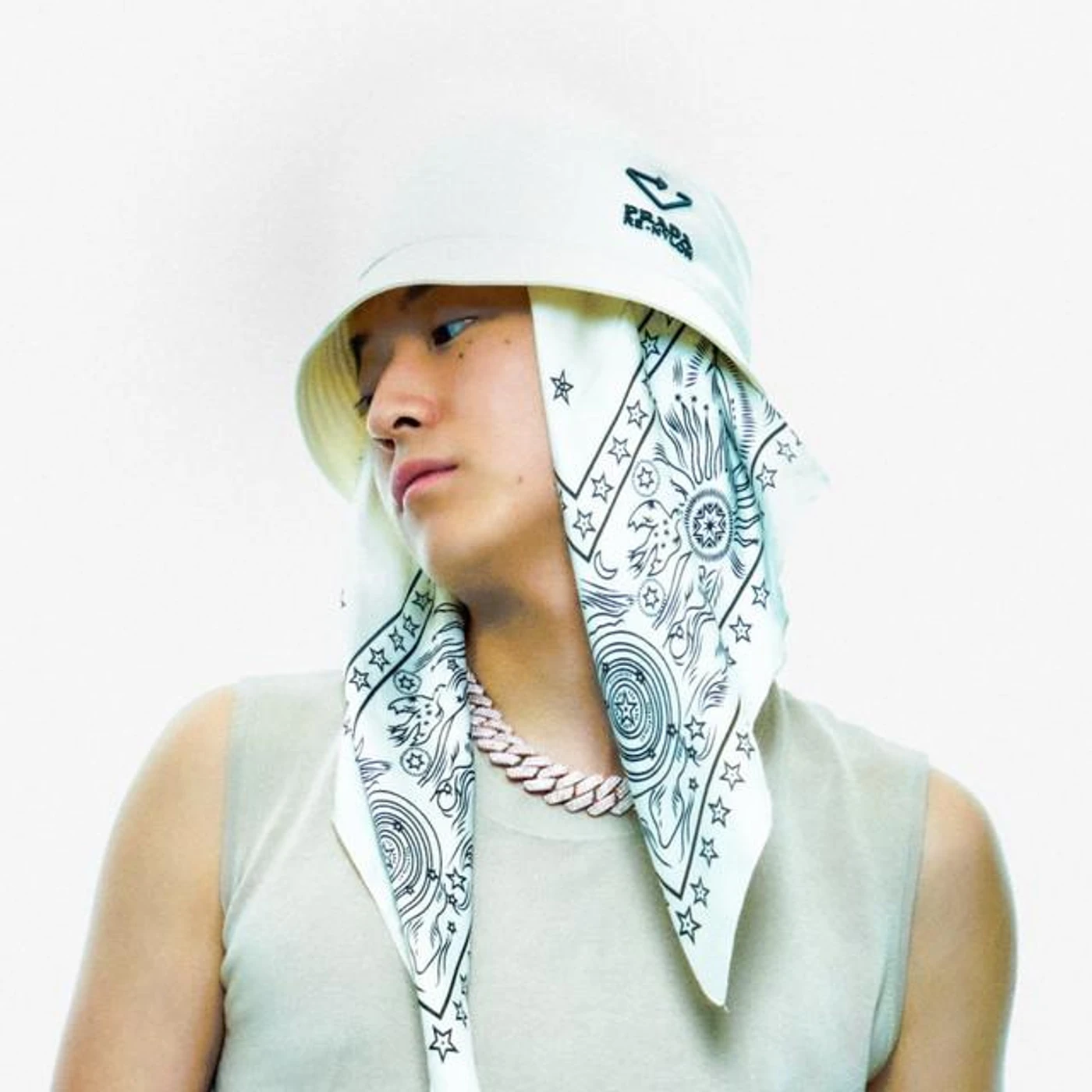 Issei Uno Fifth Brand Page