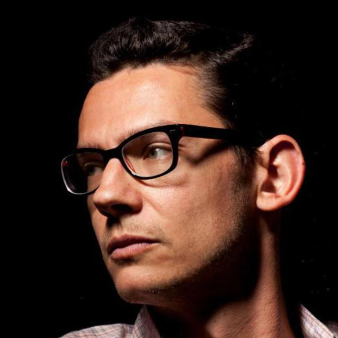 Jérôme Echenoz Brand Page