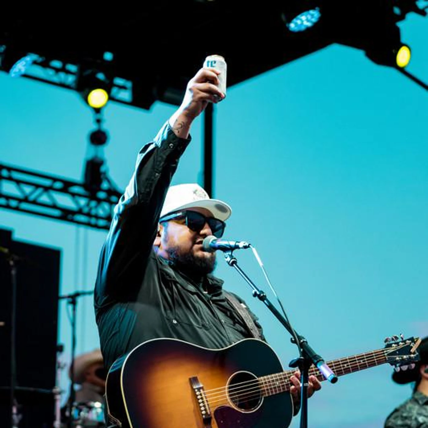 Jerry DeLeon & Southbound