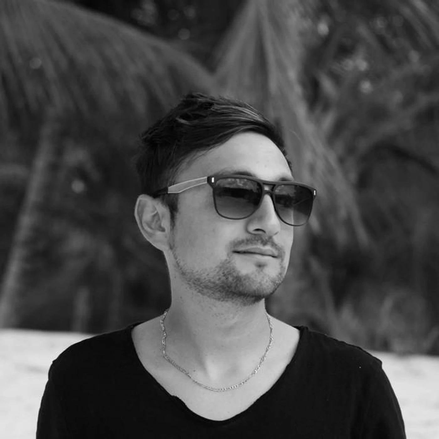 Jesus Nava Brand Page